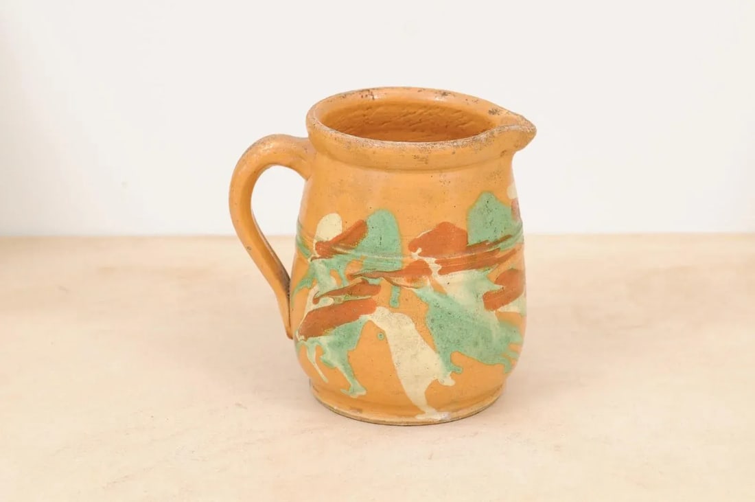 19th Century French Jaspe Pottery Pitcher with Yellow Glaze and Green Accents - 8