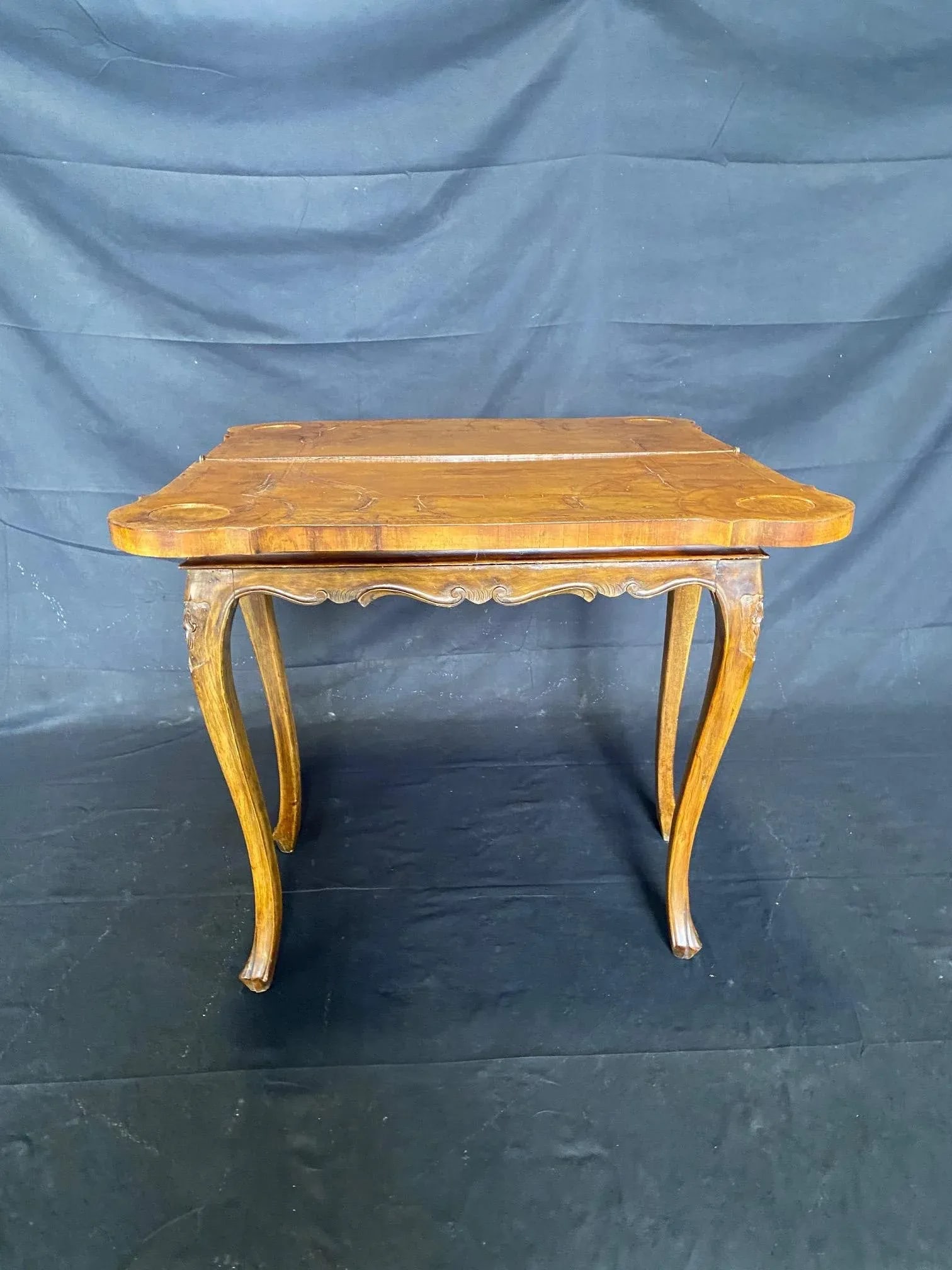 Italian Versatile 18th Century Burled Walnut Game Table - 13