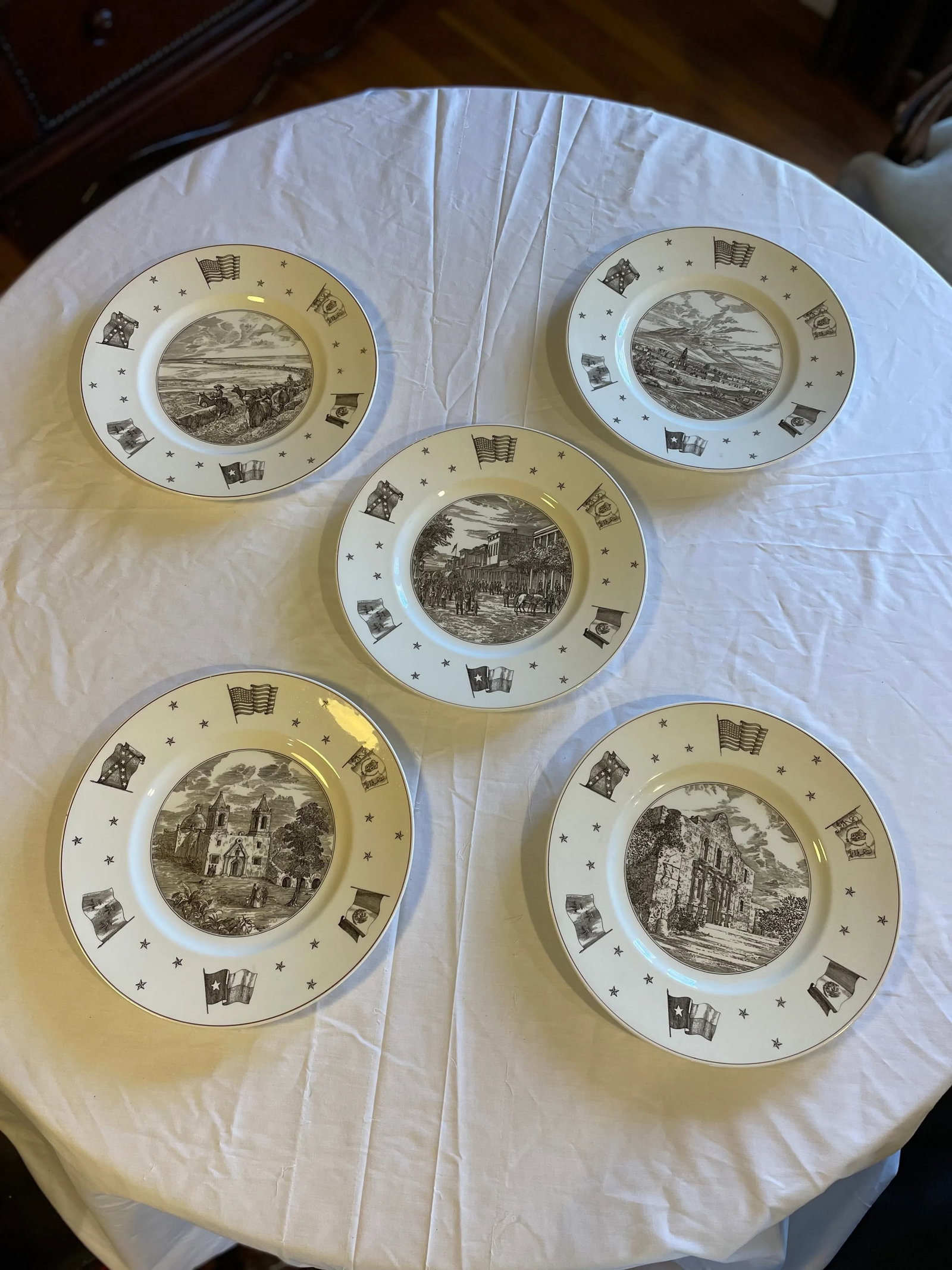 1960s Josiah Wedgewood and Sons for Neiman Marcus Views of Old Texas Salad/Dessert Plates- Set of 5 - 13