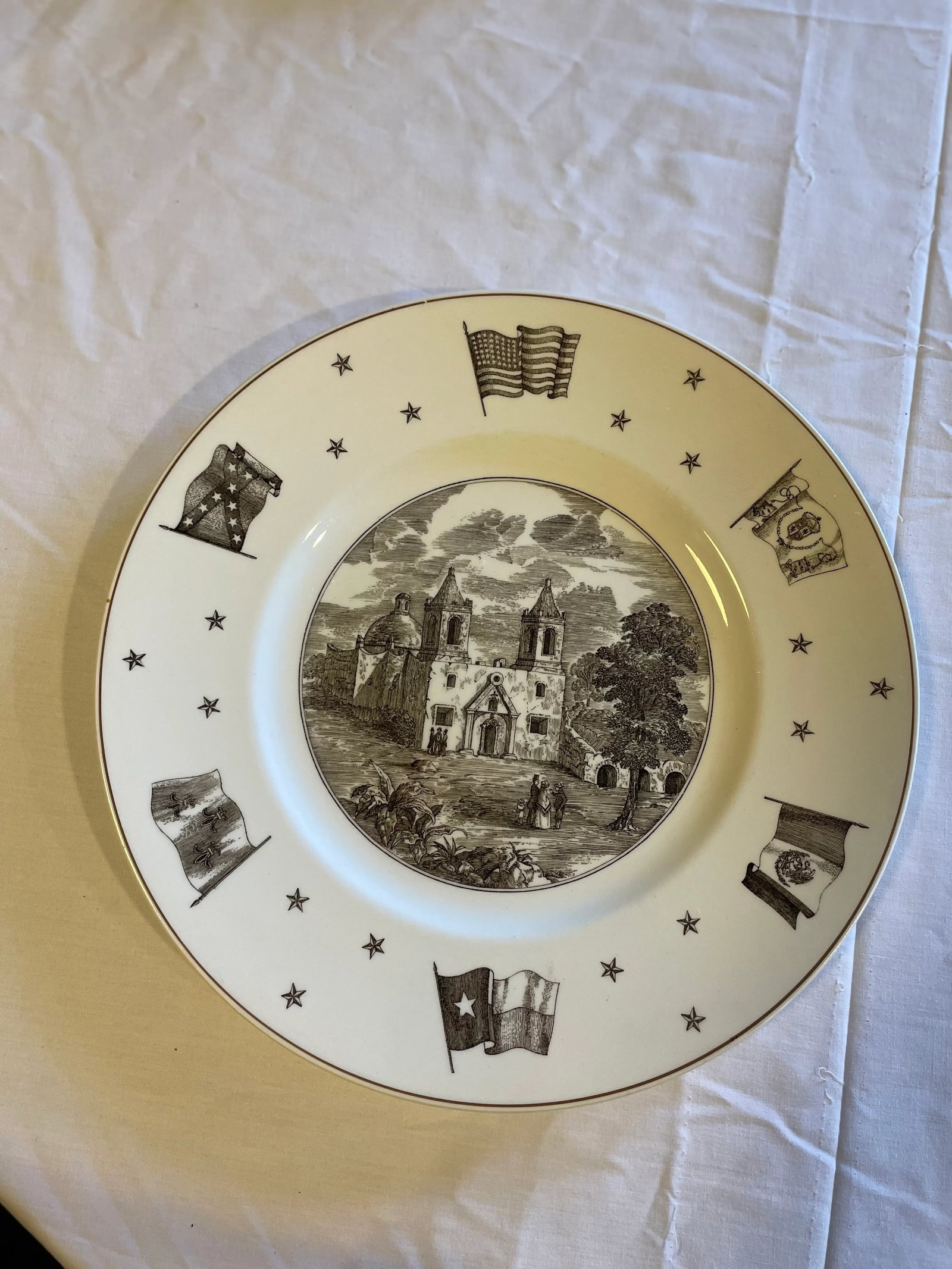1960s Josiah Wedgewood and Sons for Neiman Marcus Views of Old Texas Salad/Dessert Plates- Set of 5 - 3