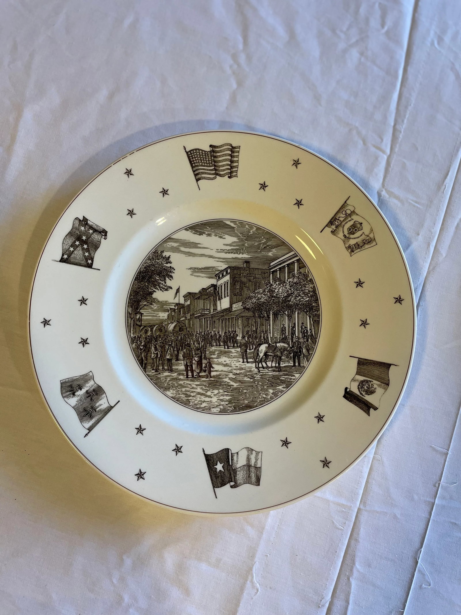 1960s Josiah Wedgewood and Sons for Neiman Marcus Views of Old Texas Salad/Dessert Plates- Set of 5 - 5
