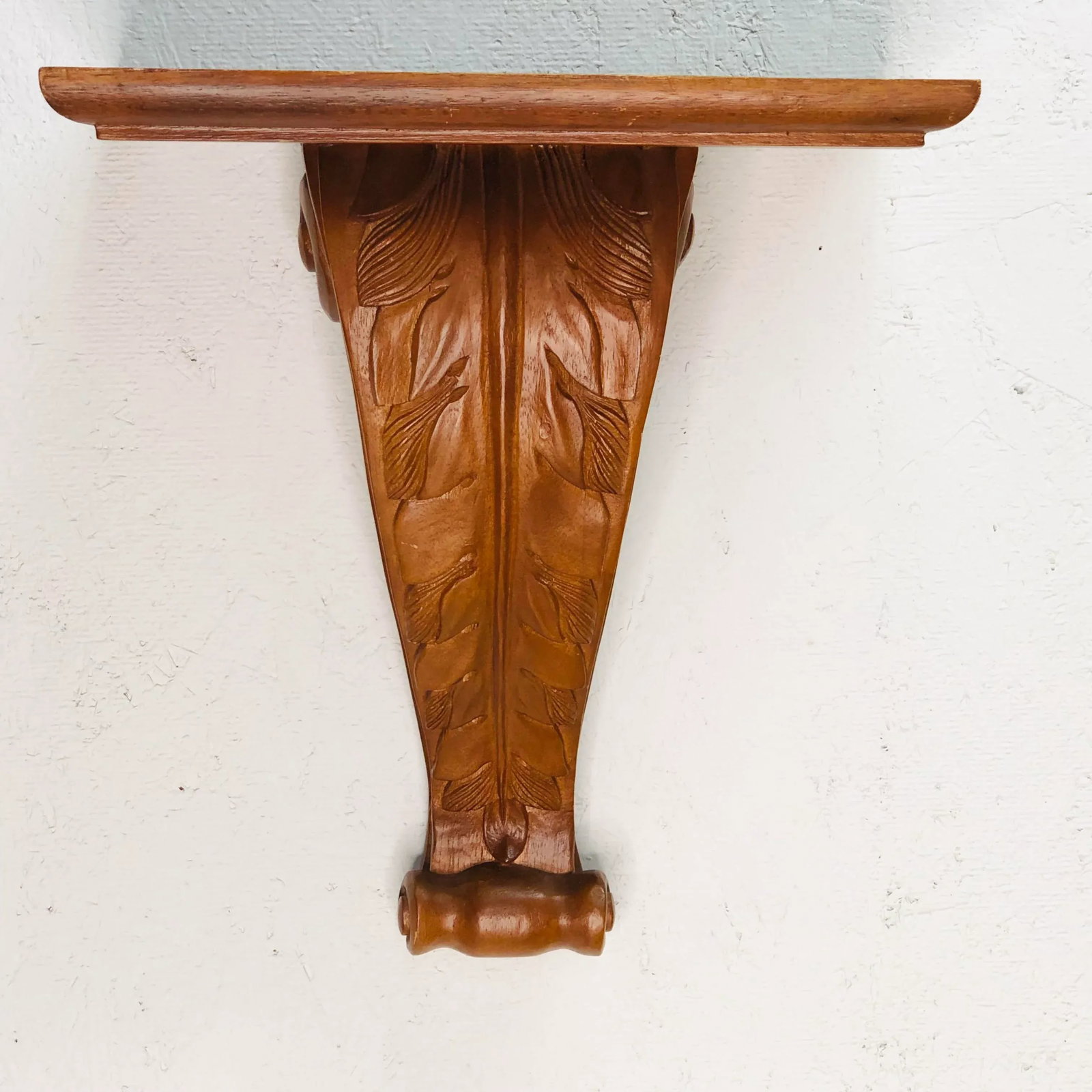 Vintage Hand Carved Acanthus Pattern Wood Wall Shelf / Bracket - 2