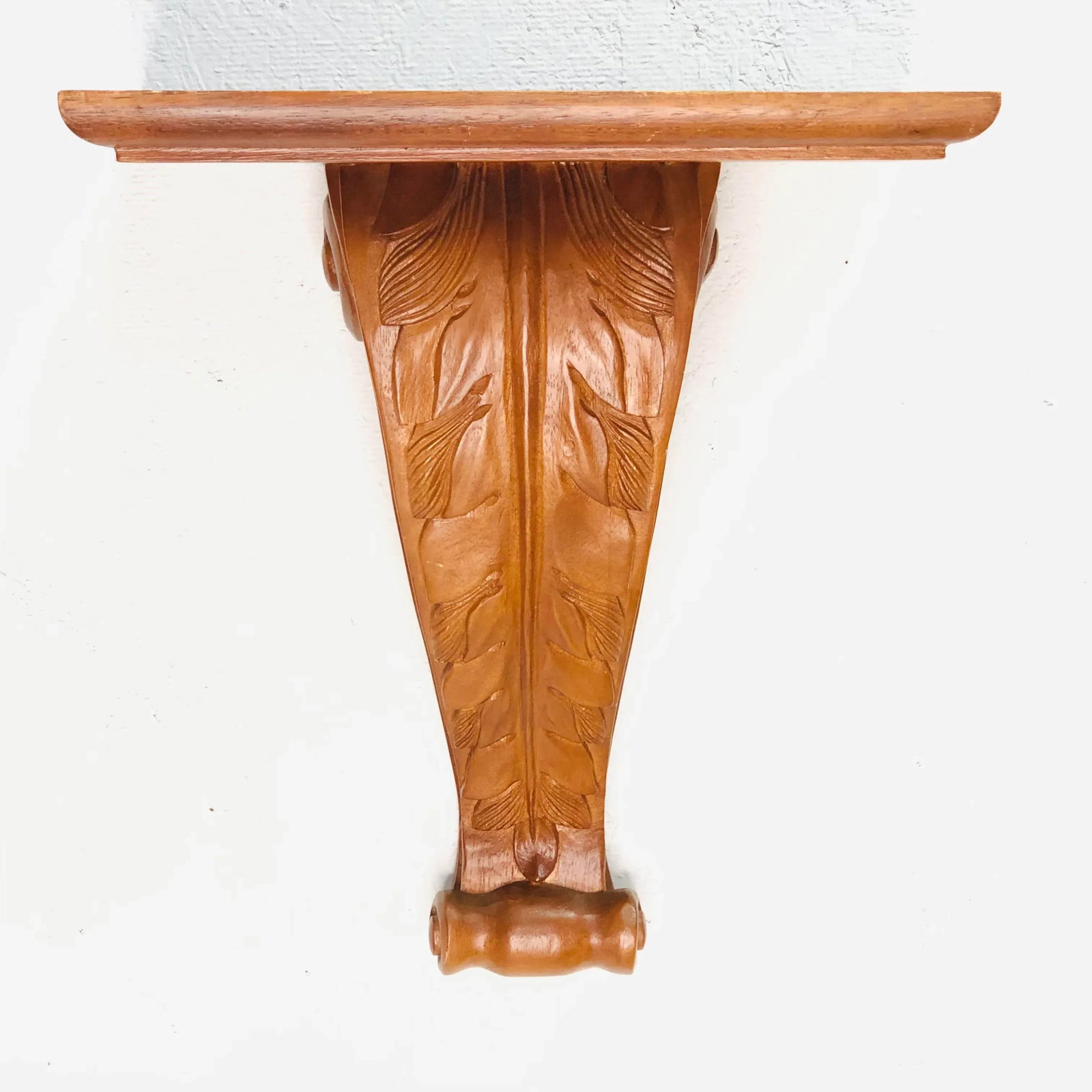 Vintage Hand Carved Acanthus Pattern Wood Wall Shelf / Bracket - 7