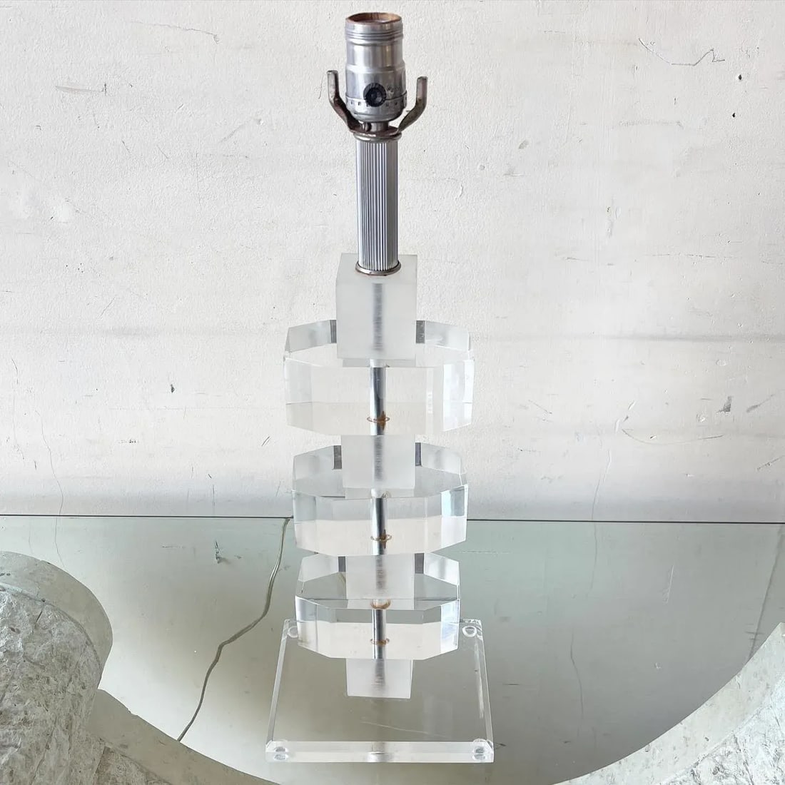 Mid Century Modern Stacked Lucite Table Lamp - 5