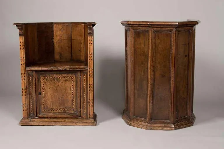 Late 16th to Early 17th Century Italian Renaissance Walnut Chairs - A Pair - 6