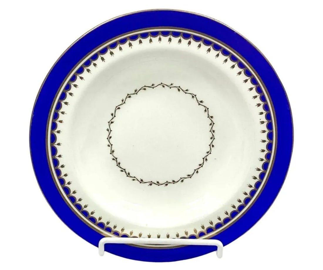 Set of Vintage Porcelain Dinner Plates and Bowls, Early 20th Century - 8