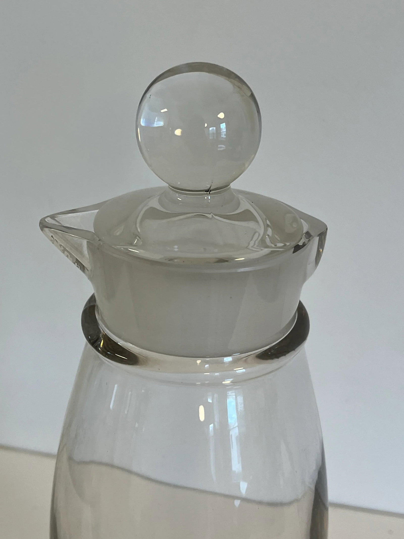 1940s Cambridge Glass Company Vintage Cocktail Shaker - 2