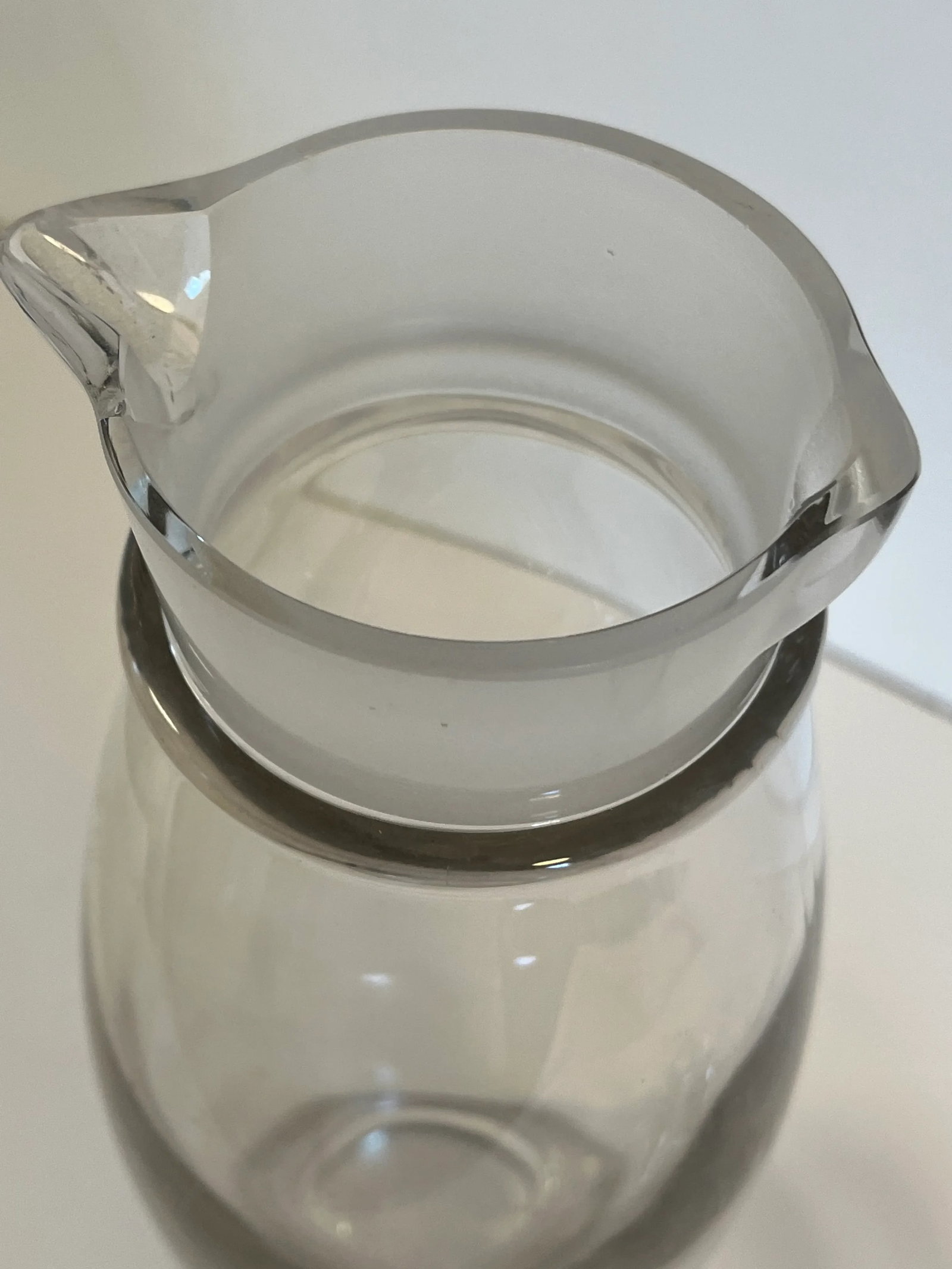 1940s Cambridge Glass Company Vintage Cocktail Shaker - 4