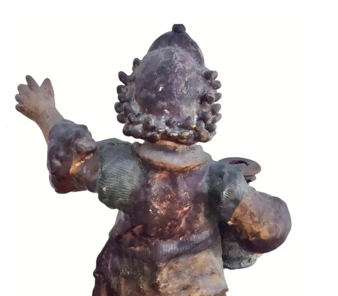 Pair of 18th Century Candle Bearing Angels - 3