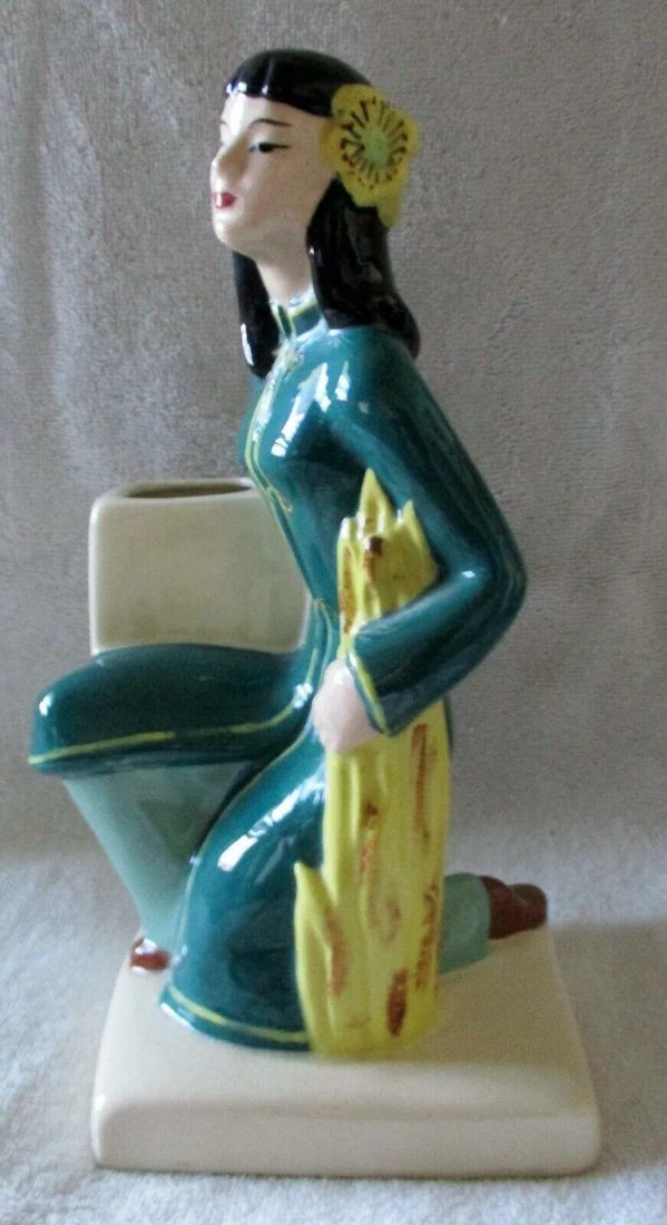 Weil Ware Pottery 1940's Made in California Pair of Asian Man & Woman Vases Planters - 8