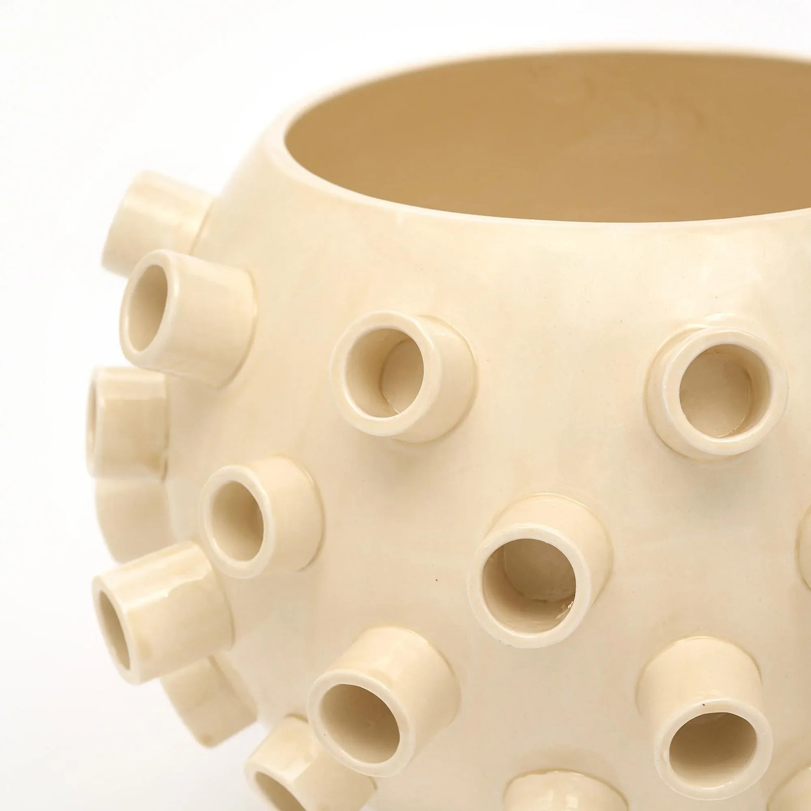 Italian Ivory Ceramic Pair of Vases - 5