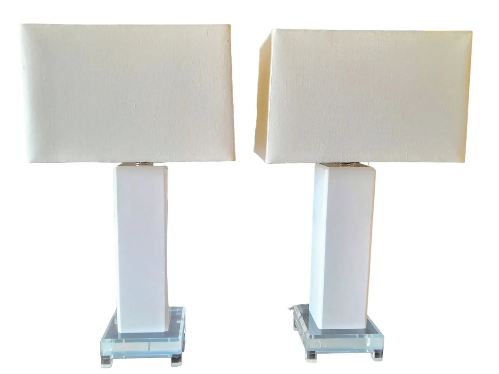 Pair of Mid-Century Italian Lucite Lamps With Linen Shades - 10
