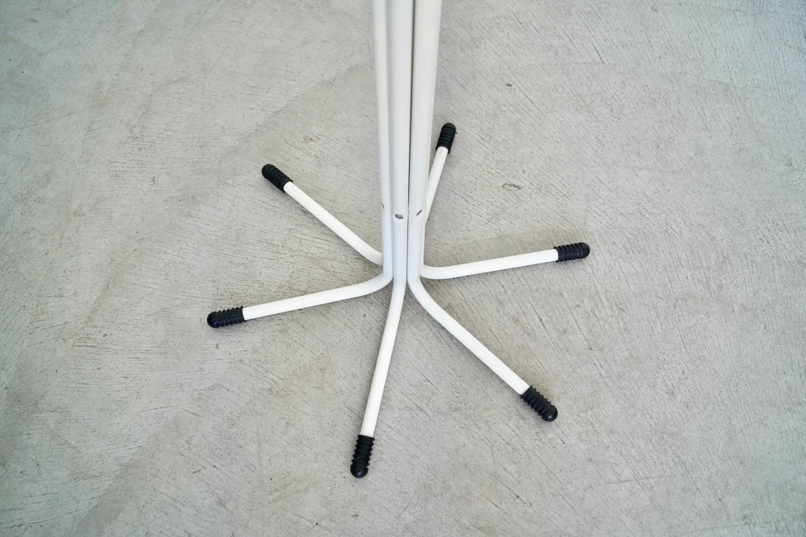 1980's Postmodern Space Age Coat Rack - 10