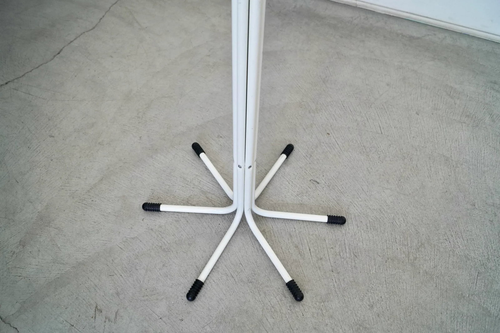 1980's Postmodern Space Age Coat Rack - 8