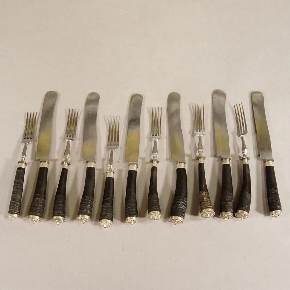 Antique Set of Rustic Hunters Cutlery With Chamois Horn Handles - 2