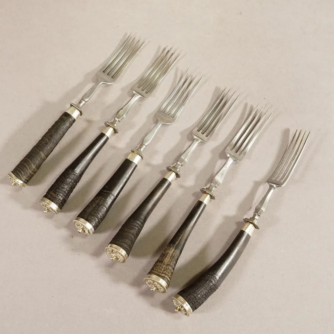 Antique Set of Rustic Hunters Cutlery With Chamois Horn Handles - 4