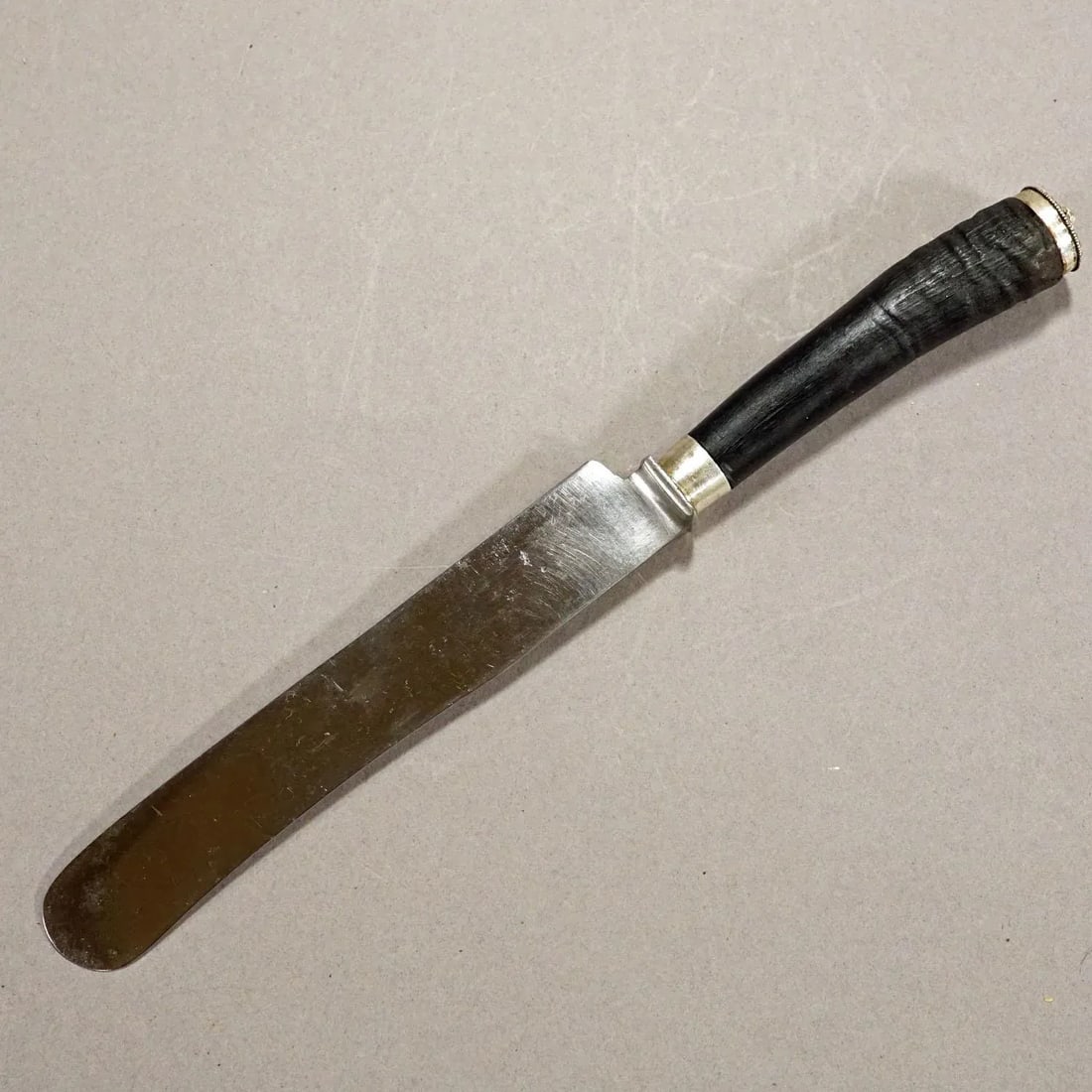 Antique Set of Rustic Hunters Knives With Chamois Horn Handles - 4