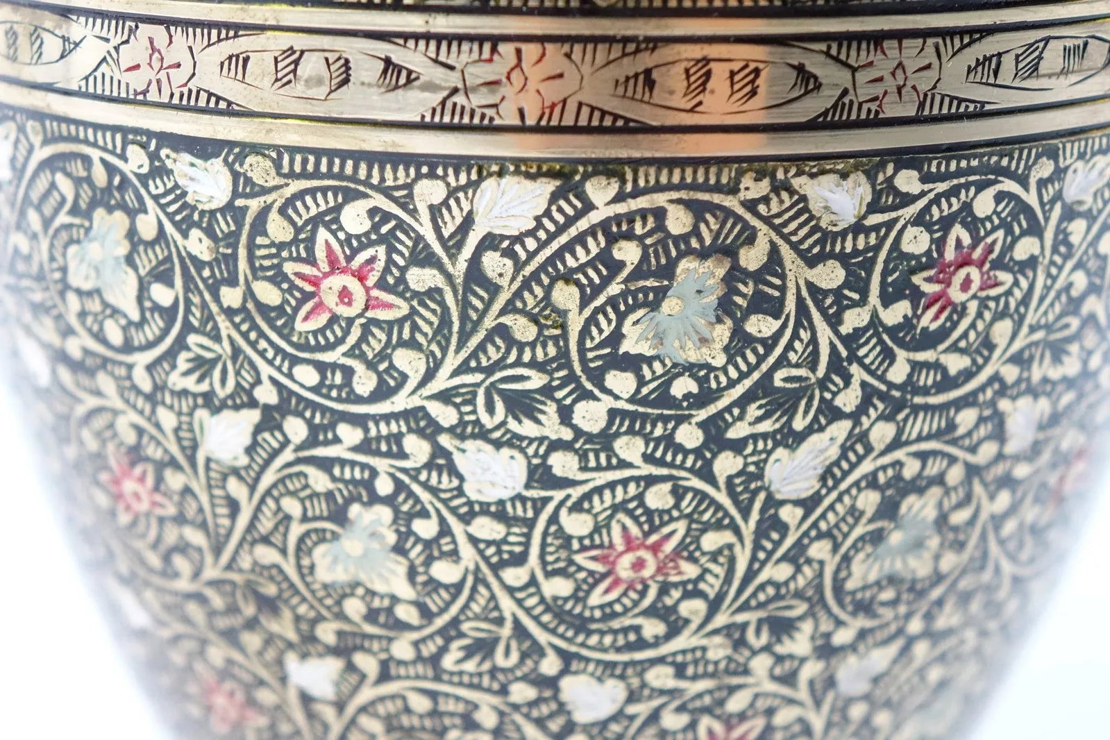 Late 19th Century Decorative Brass Urns - A Pair - 4