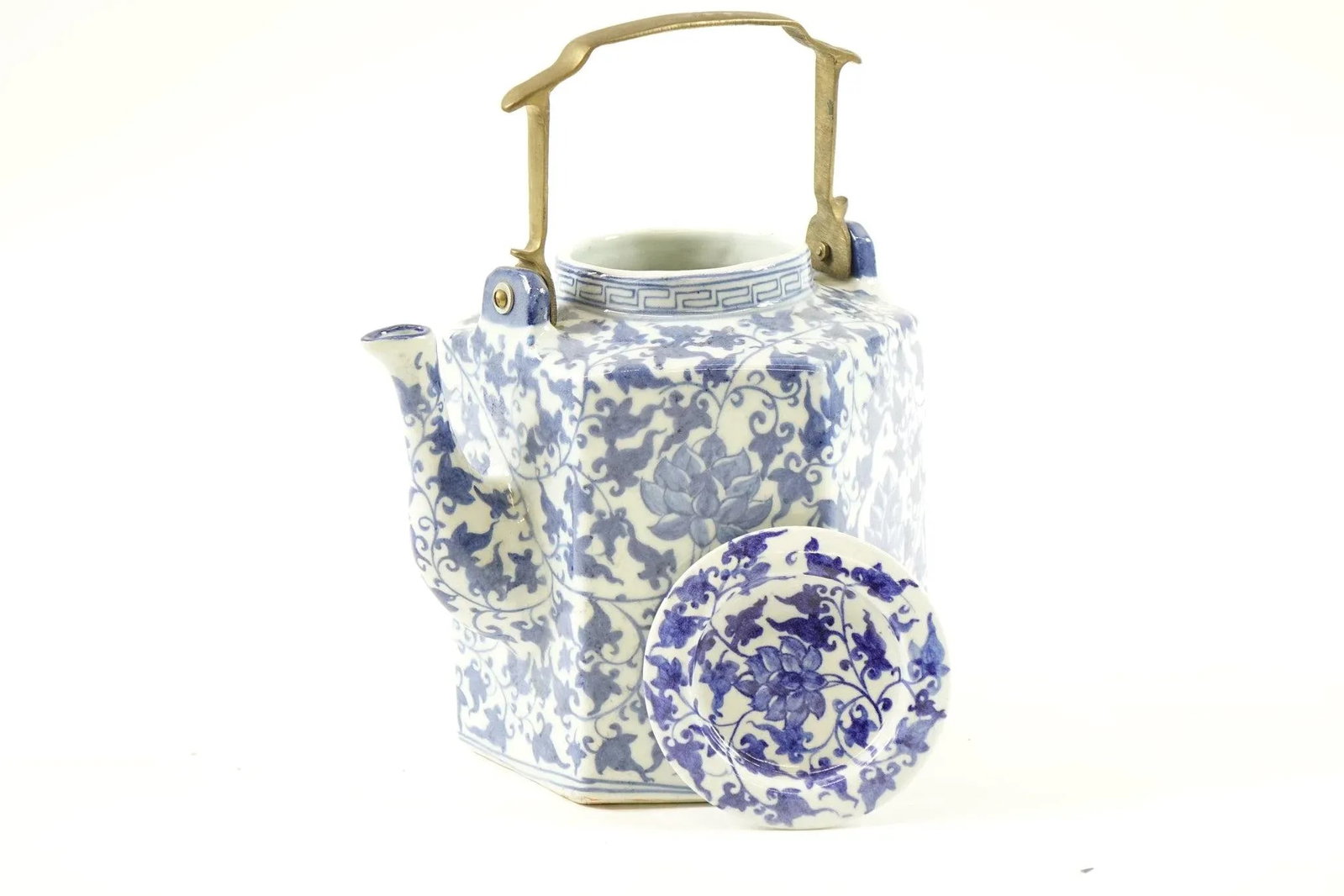 Antique Chinese Blue and White Porcelain Hexagonal Teapot - 7