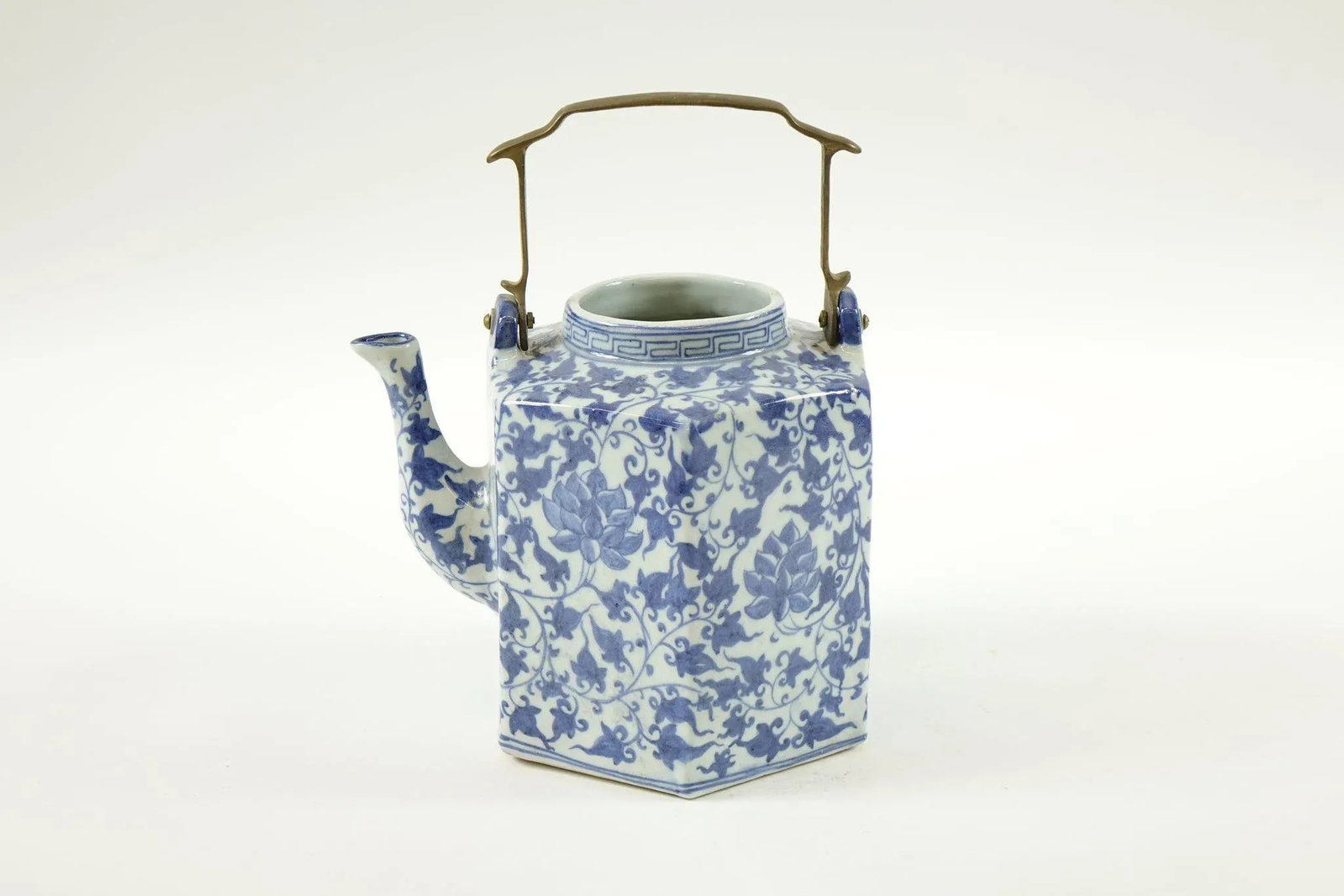 Antique Chinese Blue and White Porcelain Hexagonal Teapot - 8