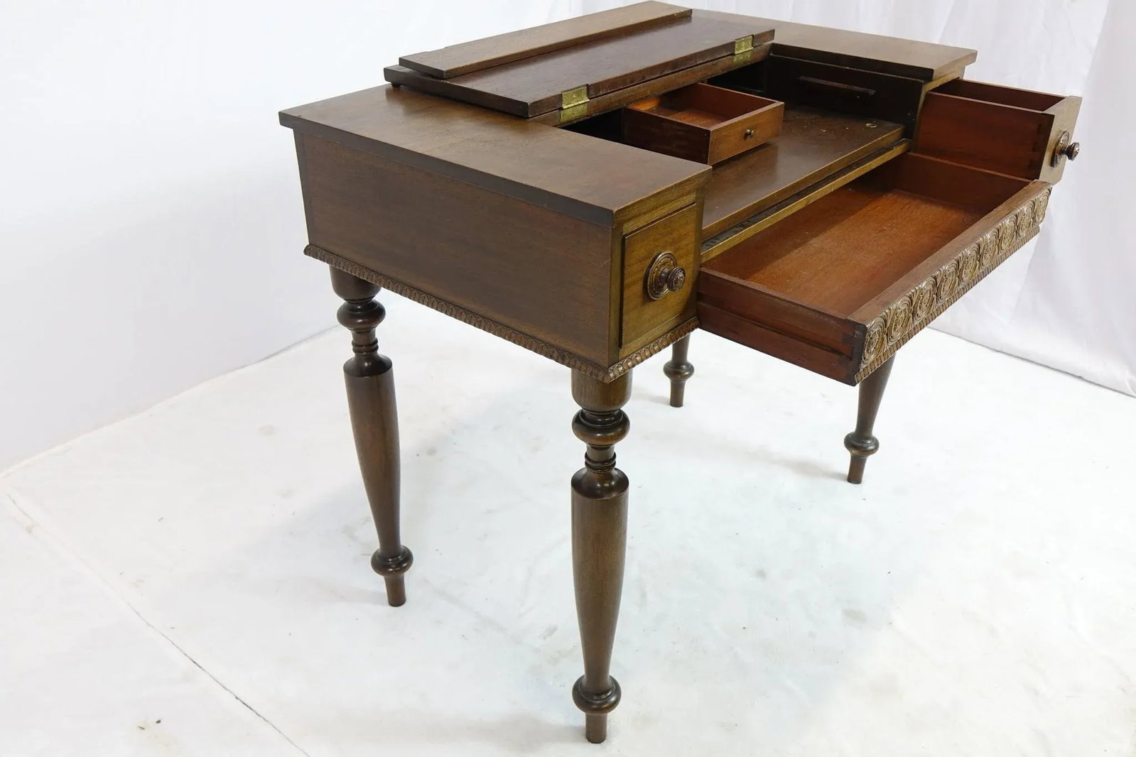 Early 20th Century Interesting Solid Mahogany Colonial Desk - 10