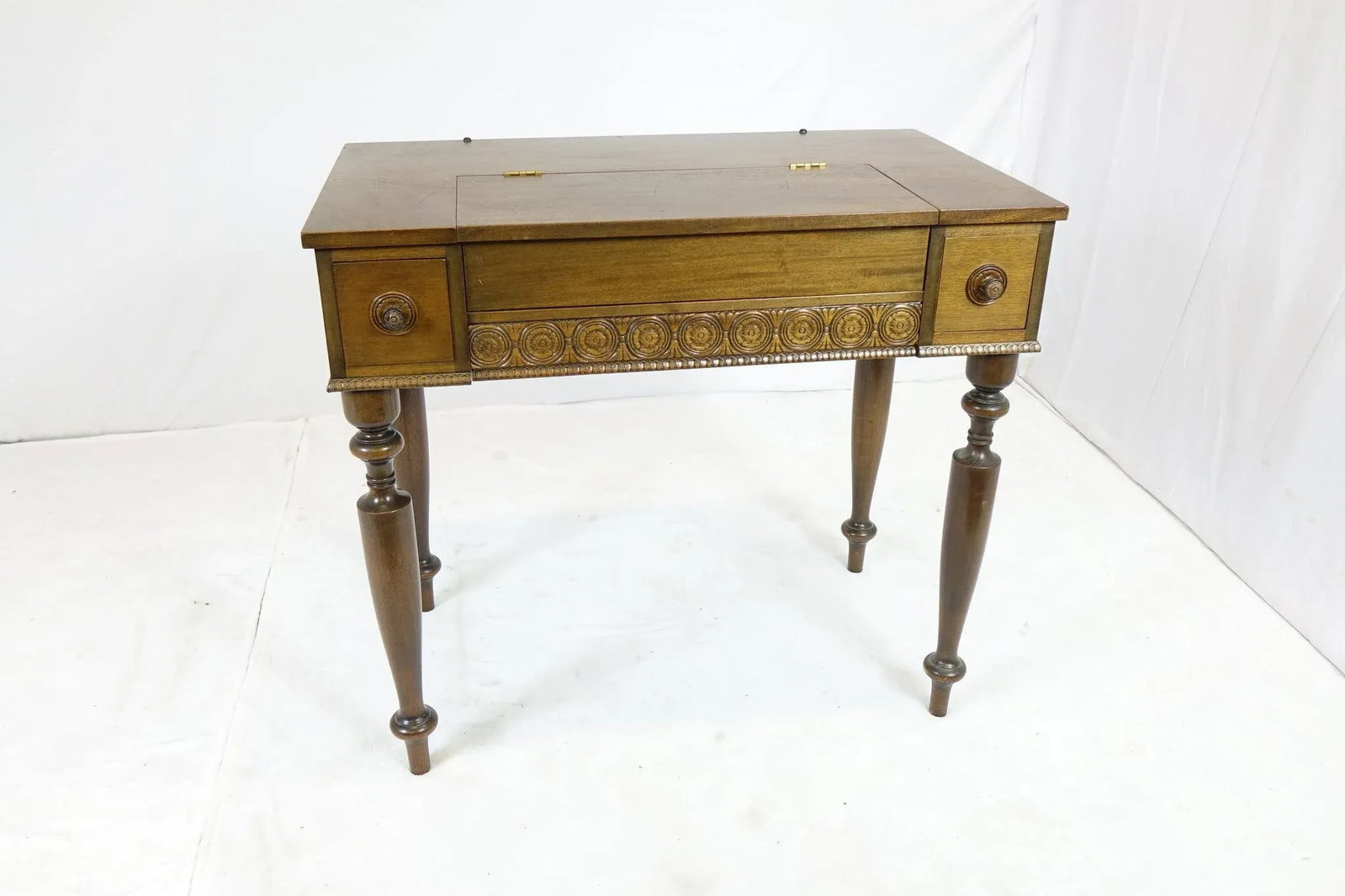 Early 20th Century Interesting Solid Mahogany Colonial Desk - 13