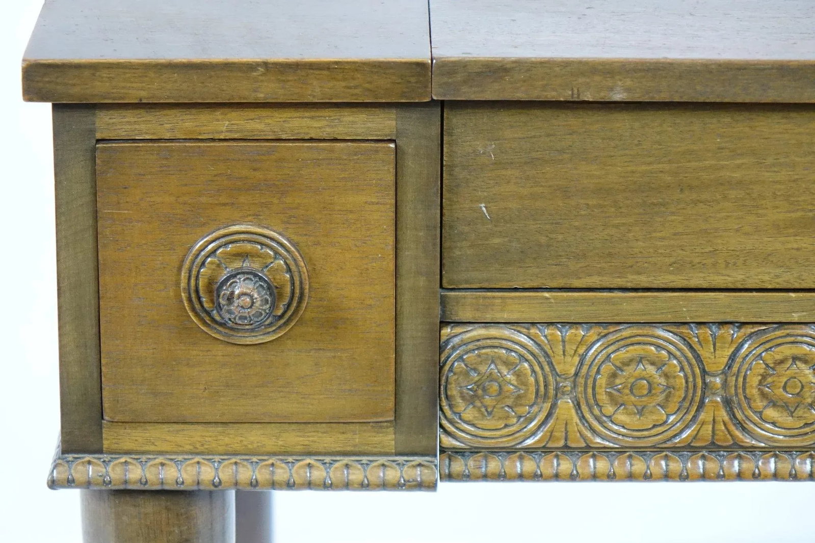 Early 20th Century Interesting Solid Mahogany Colonial Desk - 4