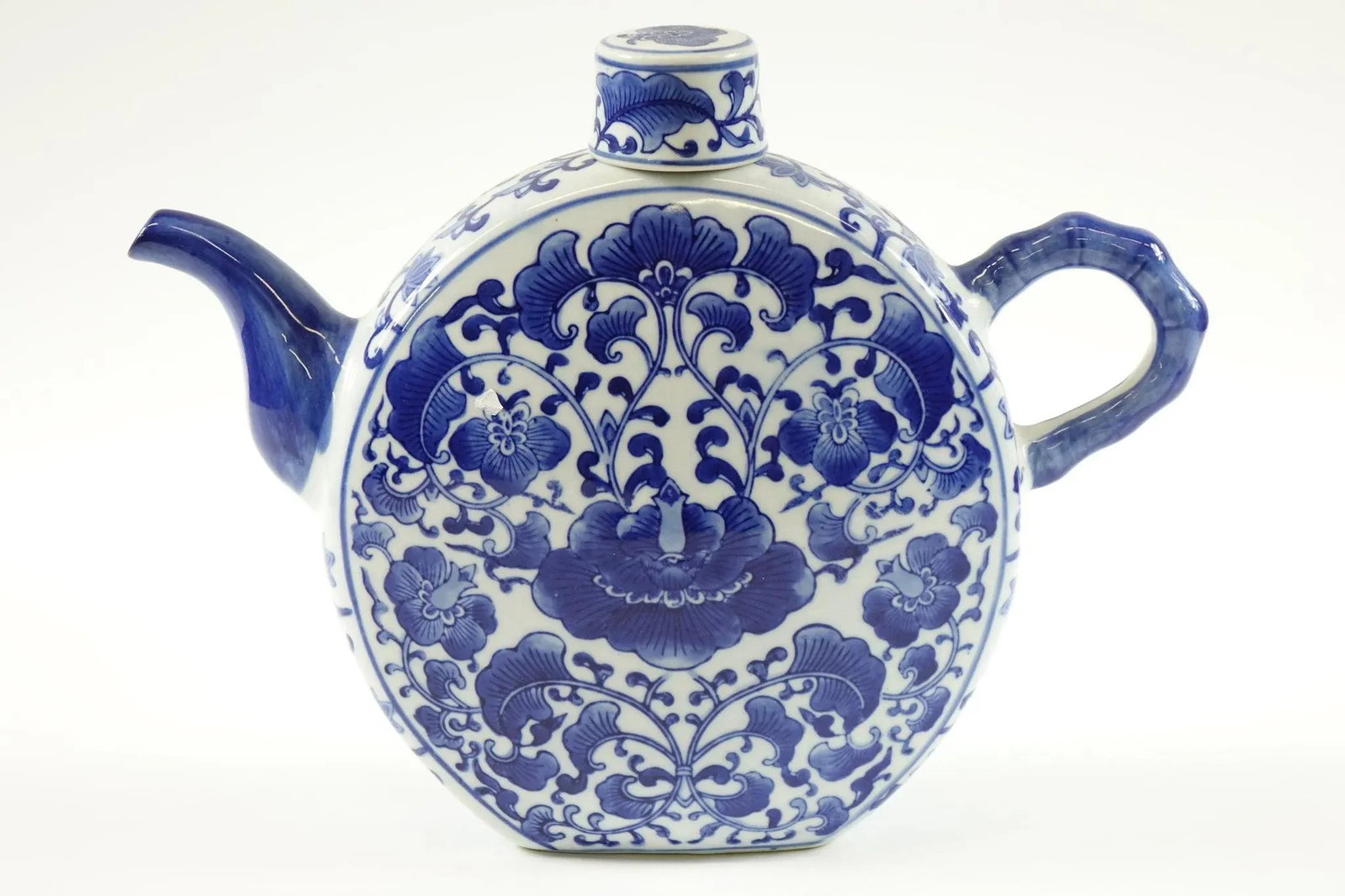 Vintage Blue and White Chinese Porcelain Teapot - 4