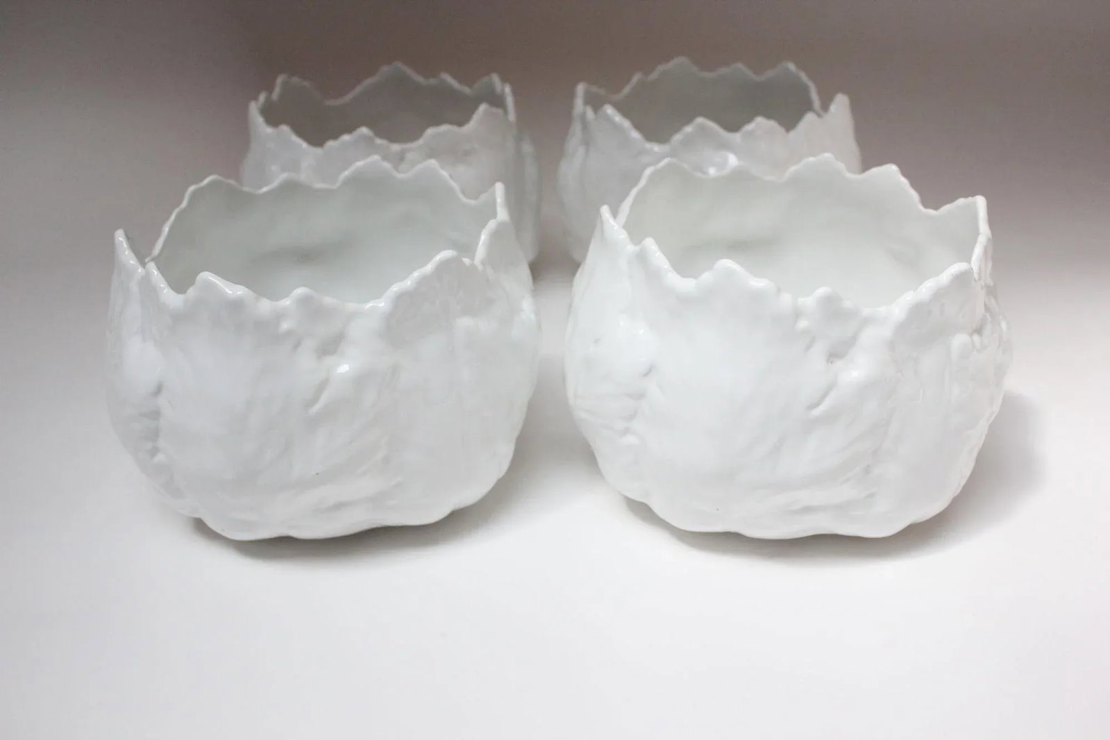 Set of Four Vintage Italian Ceramic Planters With Leaf Motif by Sigma Taste Setter - 13