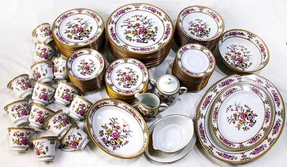 Noritake Asian Dream China - Service for 12 - 91 Pieces - 12