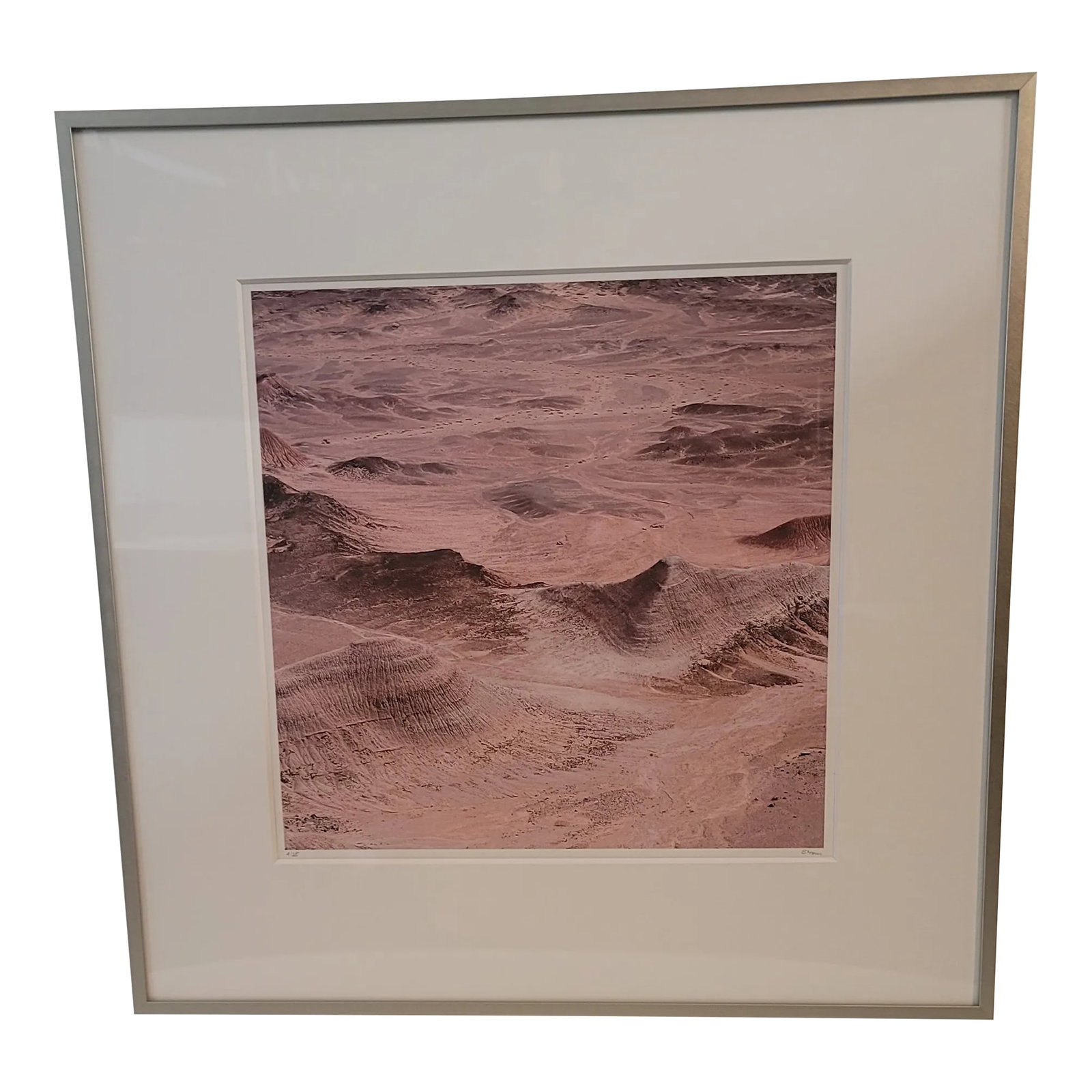 Stephen Strom Photography Earth Forms Numbered 4/25 Archival Print Archival Pigment Ink Signed: This is a Archival Pigment Ink, created by Artist 4/25 numbered and signed. The series Earth Forms 24/24 - 15/15 out of frame. This item comes framed. Condition: Alterations: Original Condition Unalte