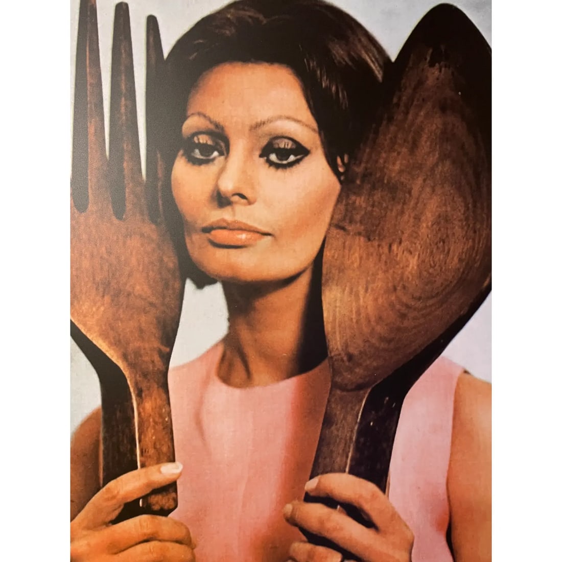 1960s "Sophia Loren With Large Spoon & Fork" Reproduction Photograph, Framed - 3