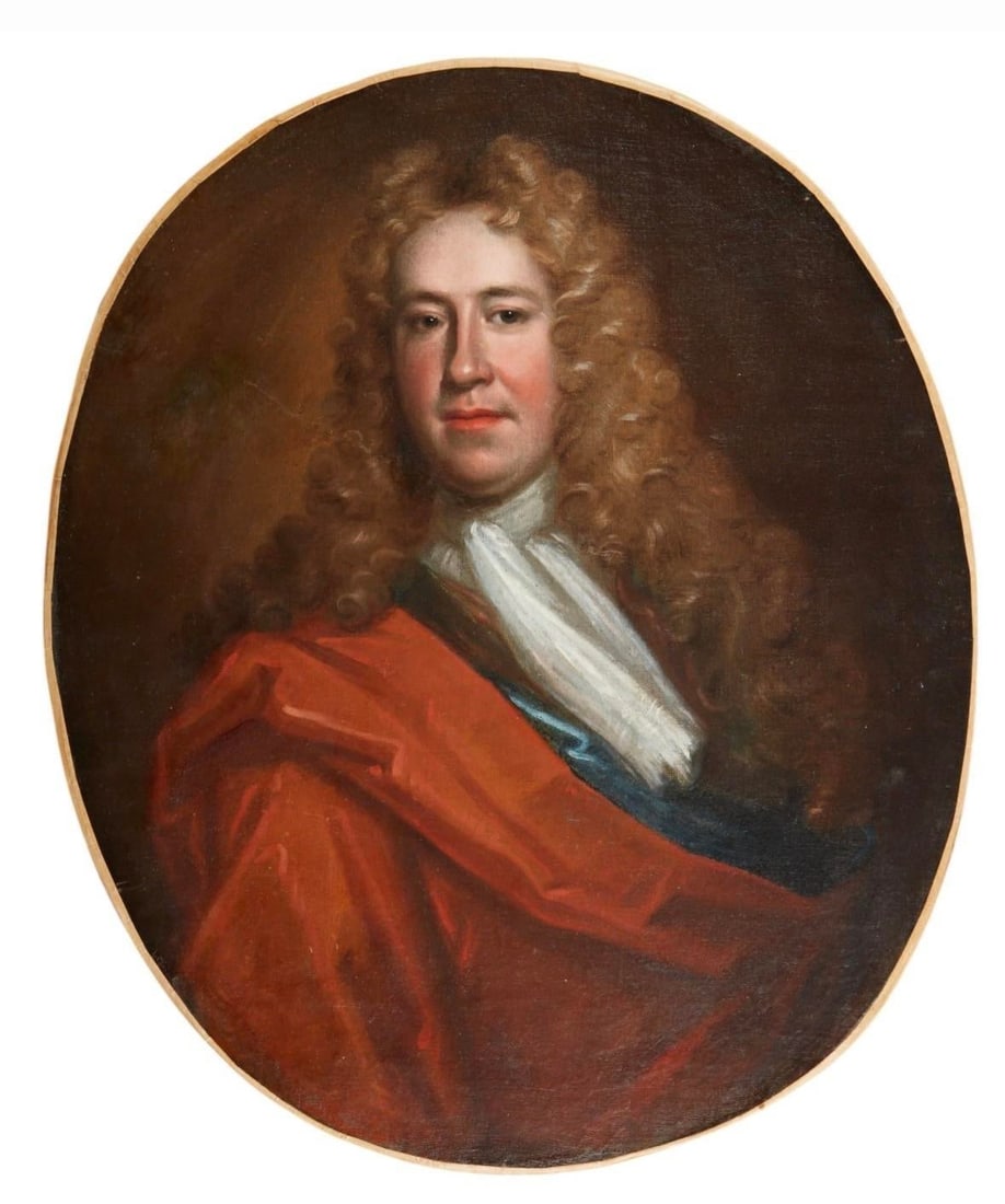 Early 18th Century English Portrait of an Gentleman in Powdered Wig - 2