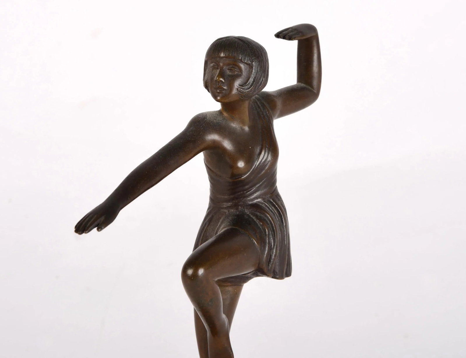 Art Deco Signed Bronze Sculpture Dancer by Antonin Mara - 4