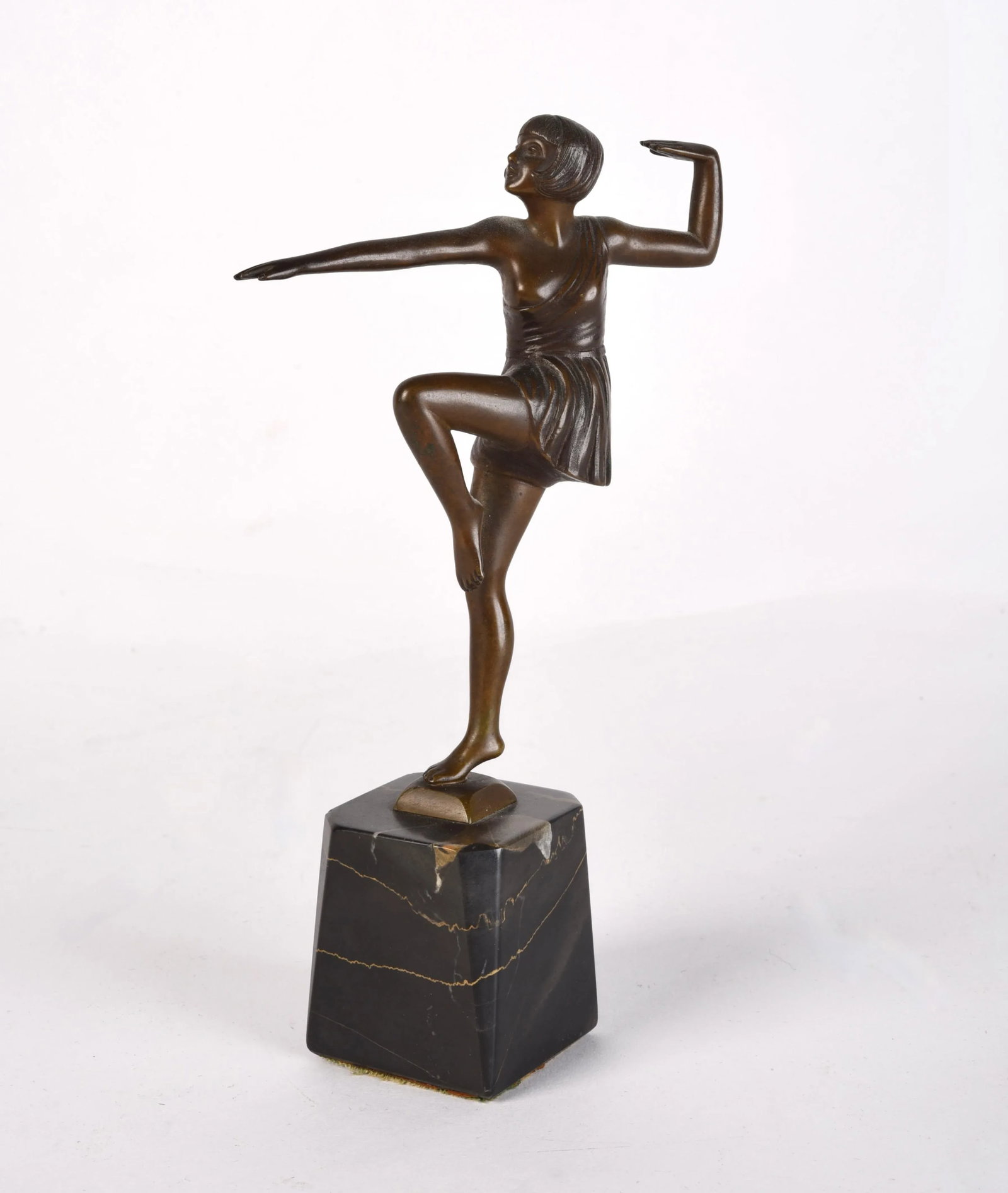 Art Deco Signed Bronze Sculpture Dancer by Antonin Mara - 9