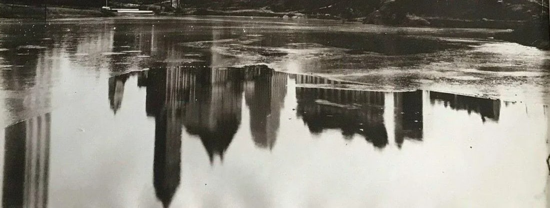 Vintage 1930s Nyc Gelatin Silver Photograph of Central Park Pond & Park Plaza Hotel - 7