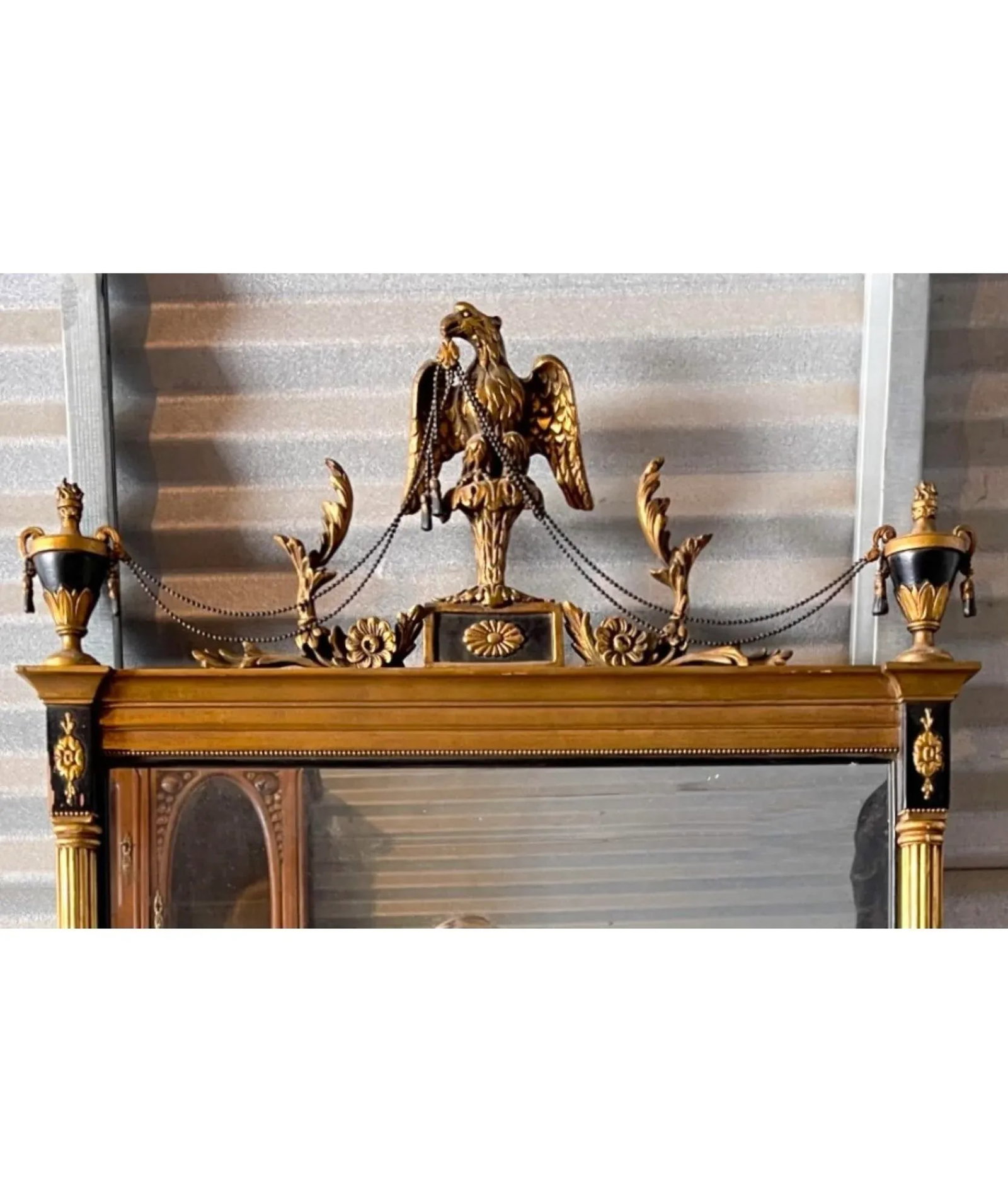 Federal / Neo-Classical Style Carved Giltwood Mirror With Urns and Eagle - 2