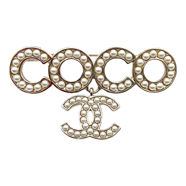 Chanel Brand New Gold CC Cocobana Pearl Dangle Brooch: Chanel Brand New Gold CC Cocobana Pearl Dangle Brooch *Marked 21 *Made in Italy *Comes with original box, pouch, booklet, tag, ribbon and camellia *Brand New -Approximately 1.2'' x 2.1'' -Very pretty 