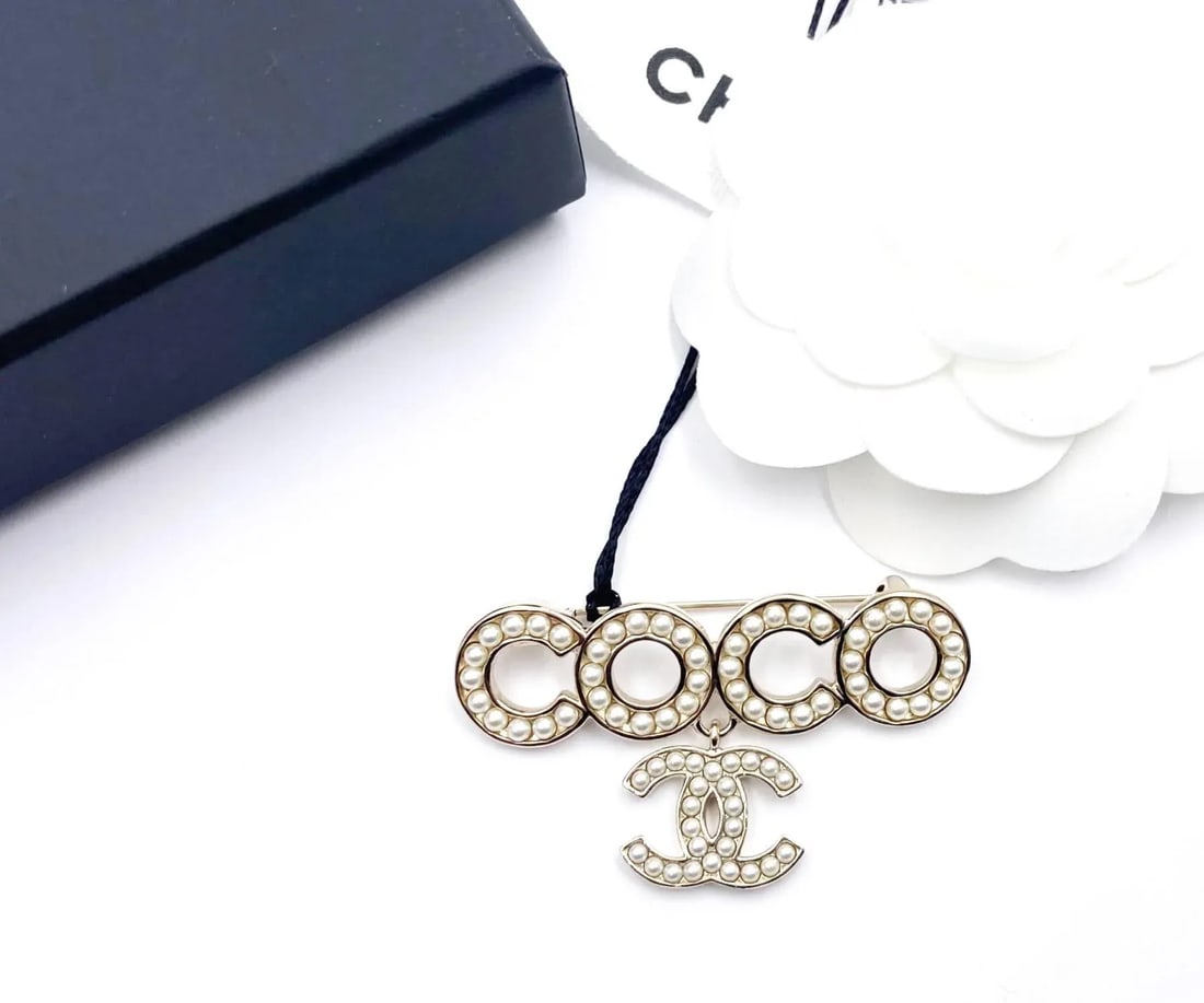 Chanel Brand New Gold CC Cocobana Pearl Dangle Brooch - 2