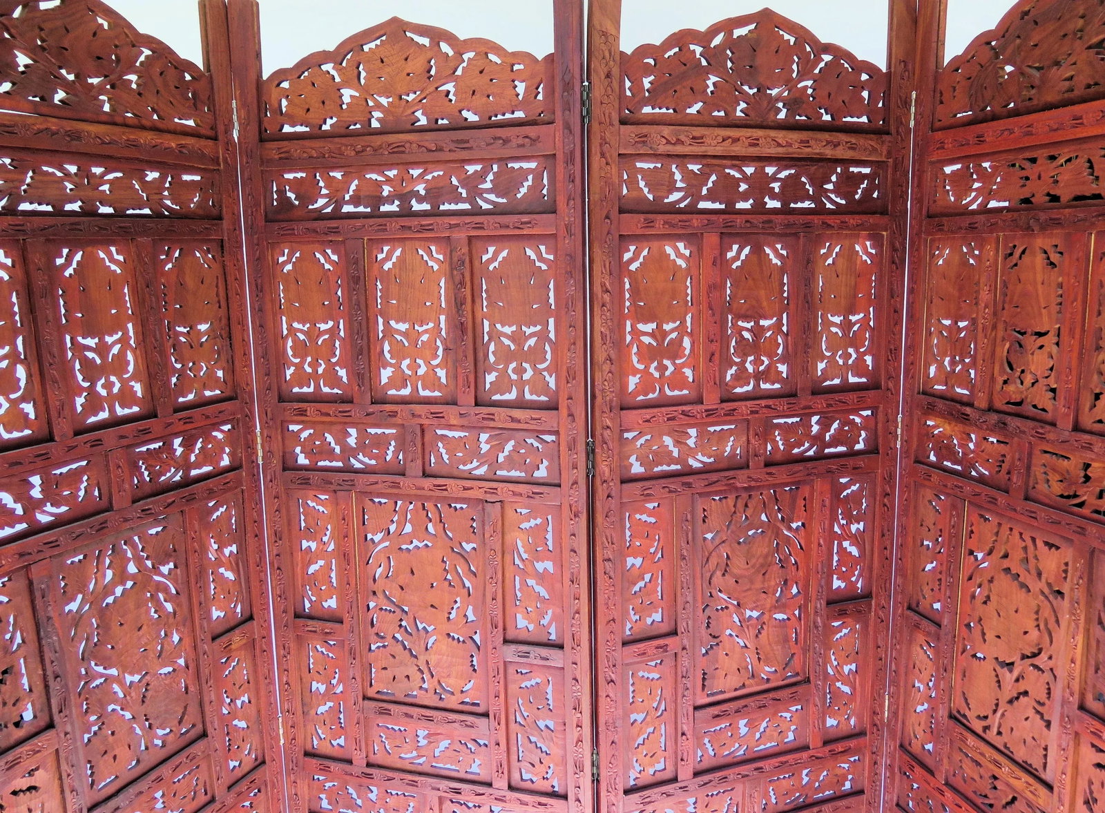 1960s Vintage 4 Panel Indian Teak Wood "Angure Ka Patta" Screen - 7