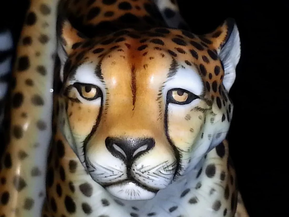 Herend Natural Cheetah Figurine - 12