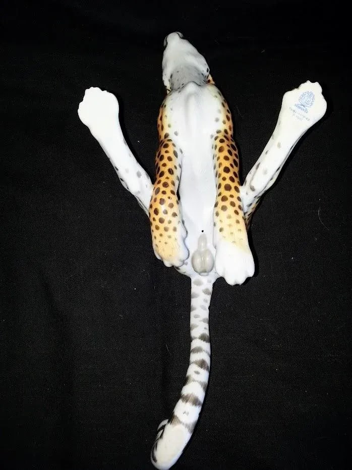 Herend Natural Cheetah Figurine - 6