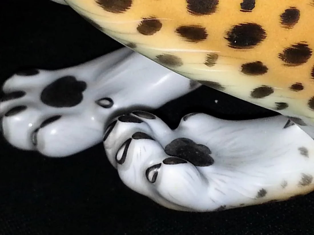 Herend Natural Cheetah Figurine - 9