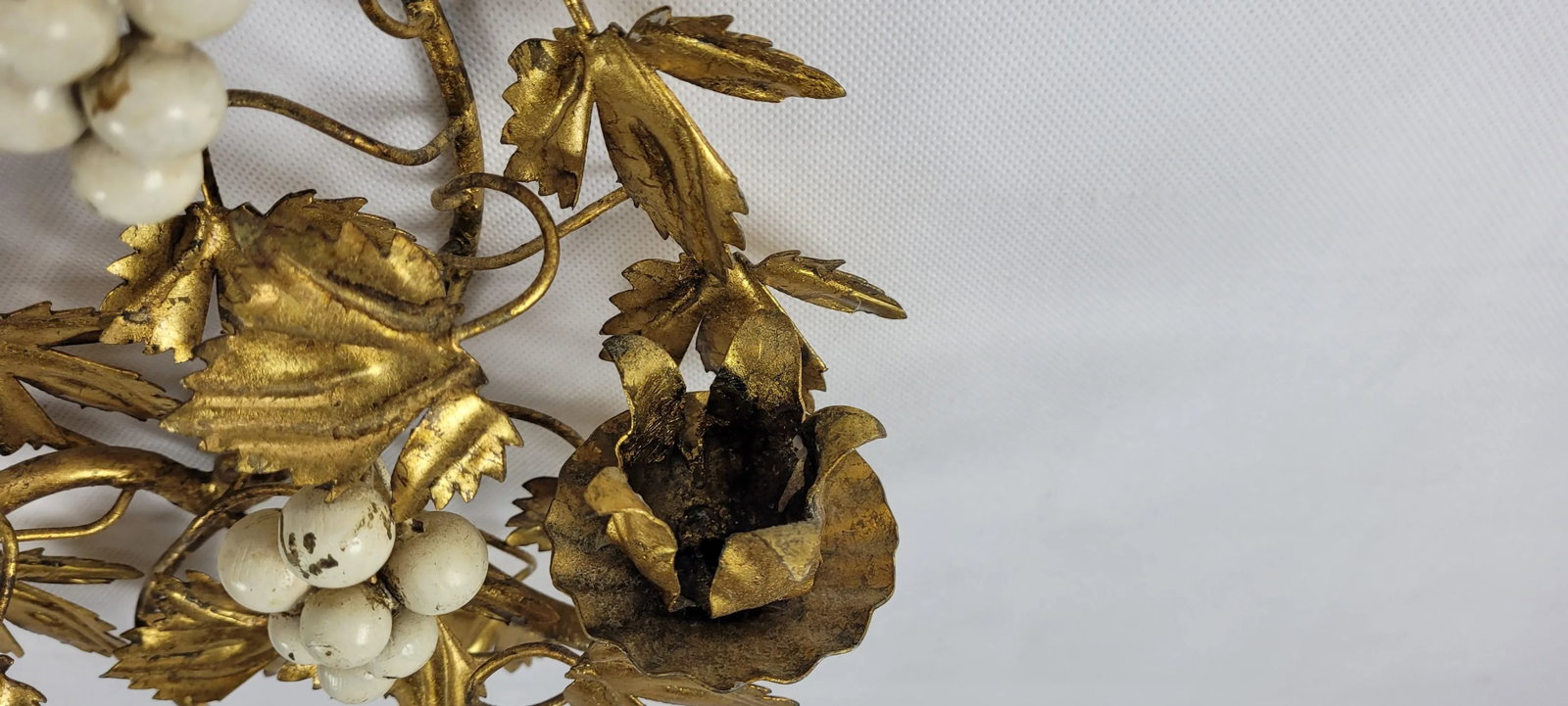 Pair of Vintage Gold Gilt Metal Wall Sconce Candle Holders White Grapes Italian Italy Tole - 3
