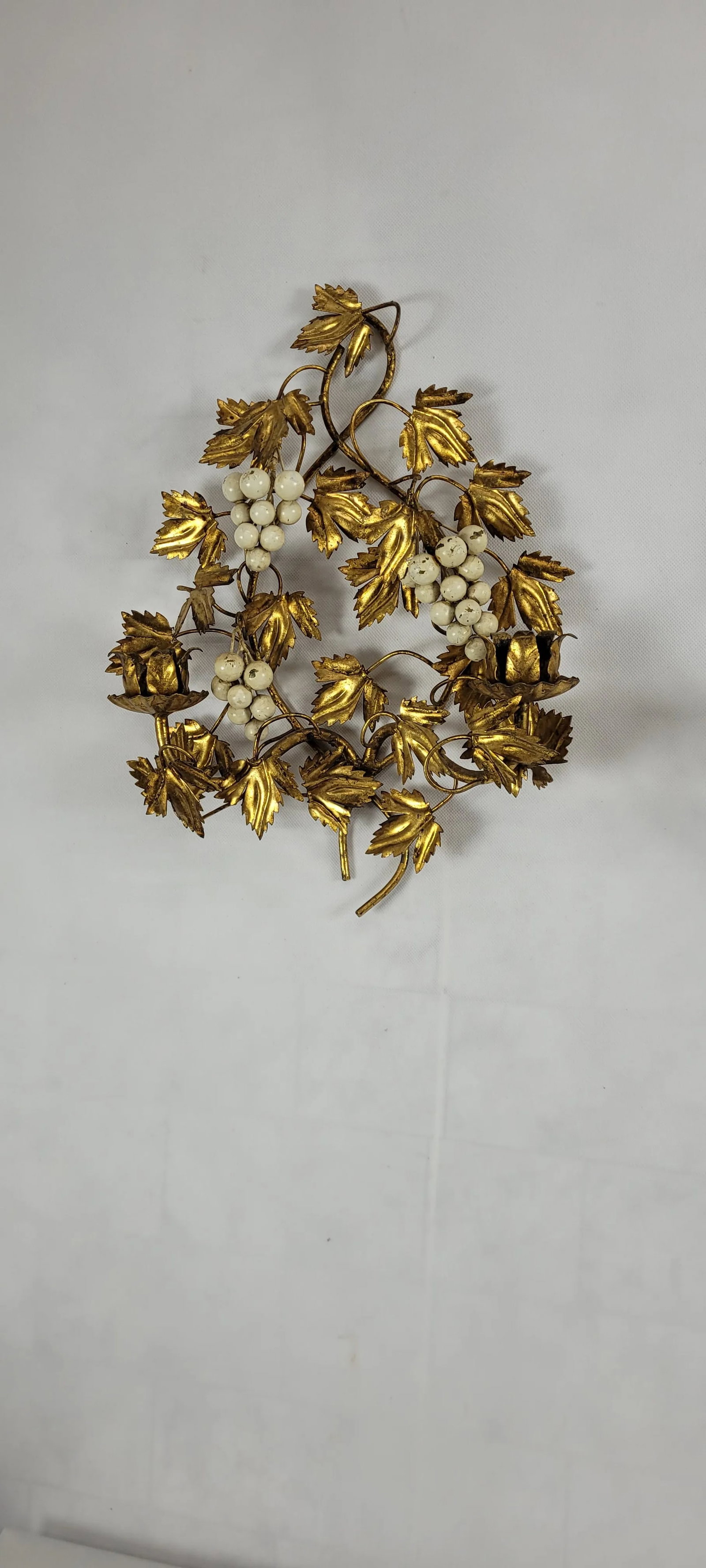 Pair of Vintage Gold Gilt Metal Wall Sconce Candle Holders White Grapes Italian Italy Tole - 4