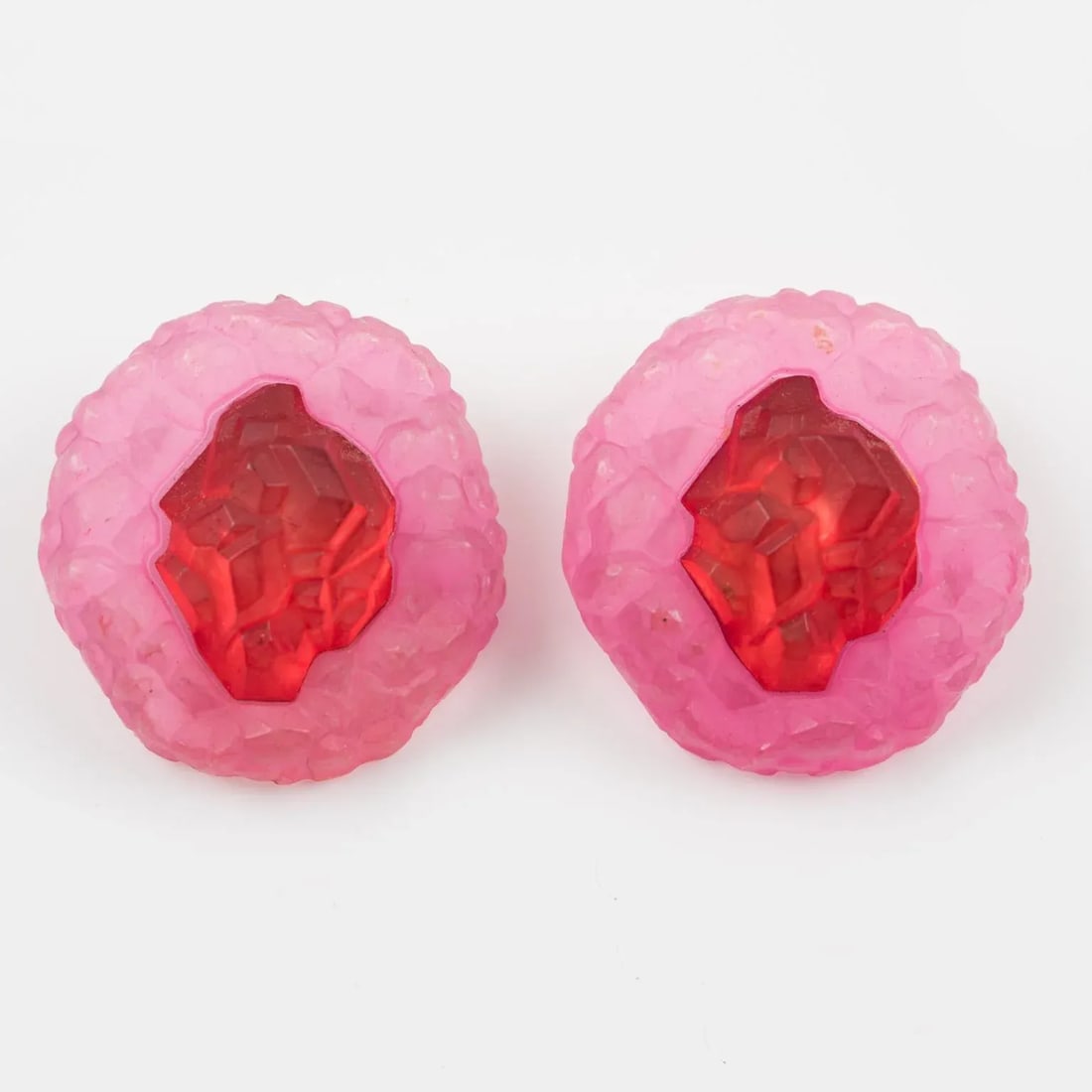 Oversized Pink and Red Rock Lucite Pair of Clip Earrings - 3