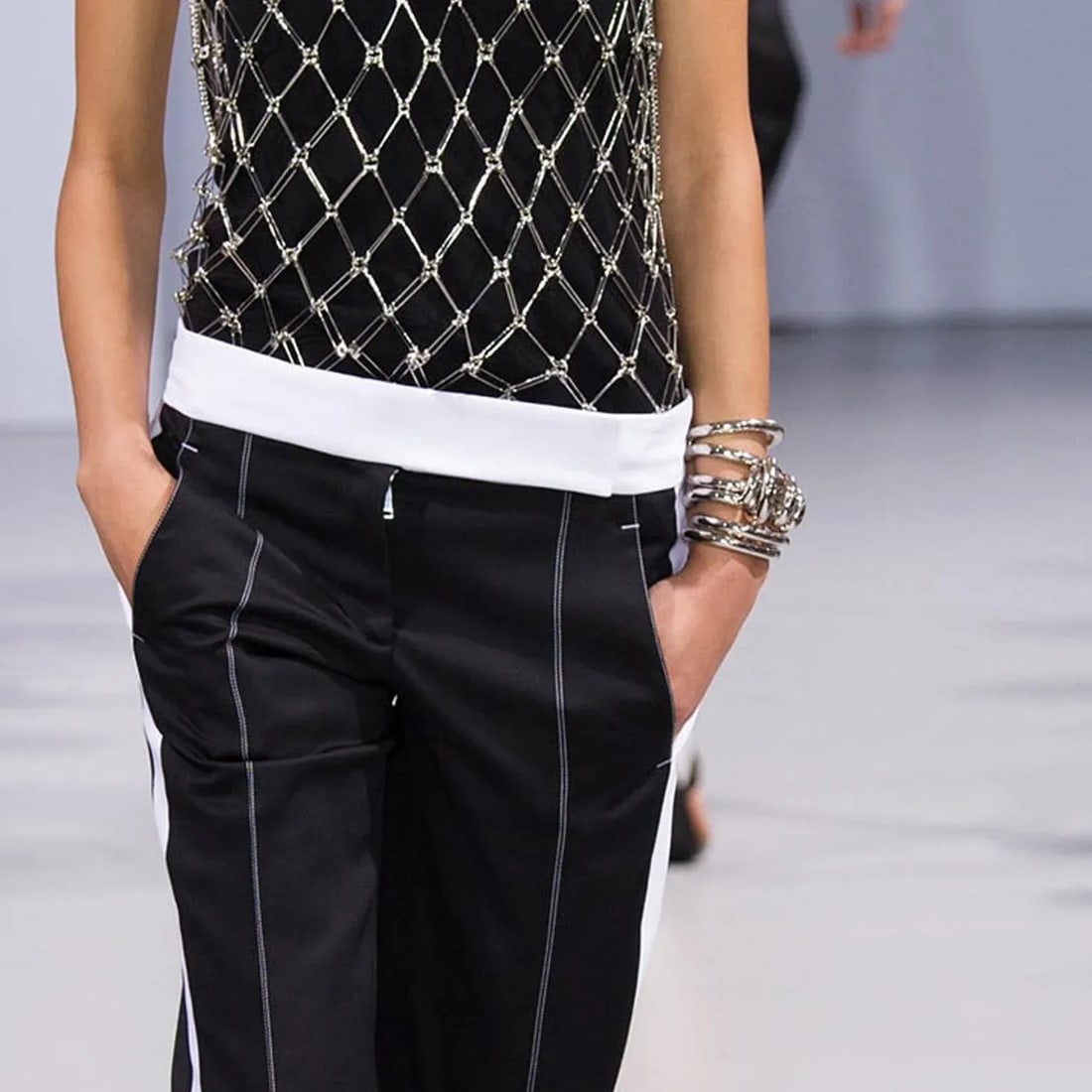 Paco Rabanne Futuristic Chrome Metal Cuff Bracelet Bangle - 8