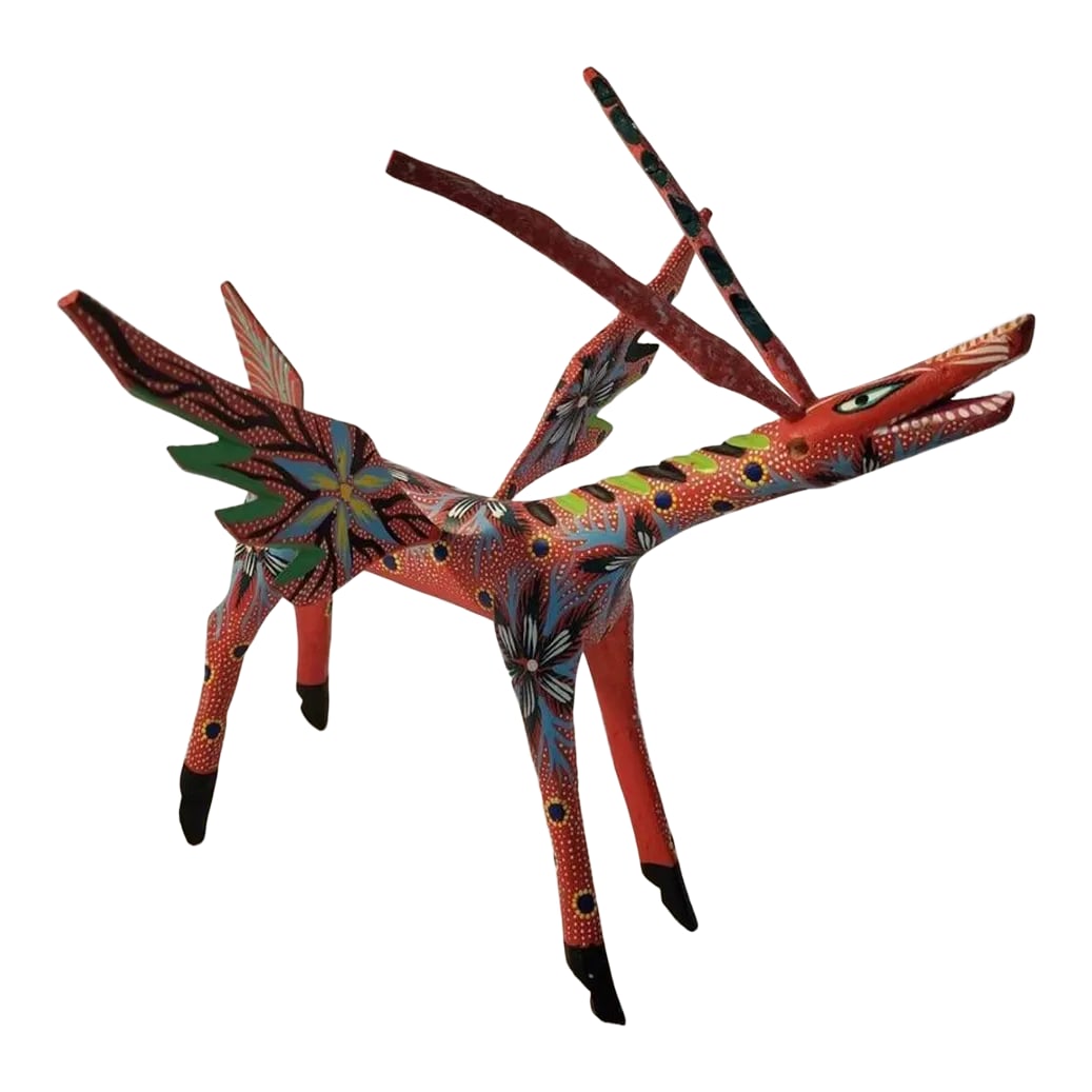 Mexican Folk Art Alebrije by Vincente Hernandez Vasquez: Absolutely stunning Vicente Hernandez Vasquez Mexican Folk Art Alebrije. The word Alebrije means "imaginary" or "fantasy," describing a style of animal carvings with exceptional paint schemes.