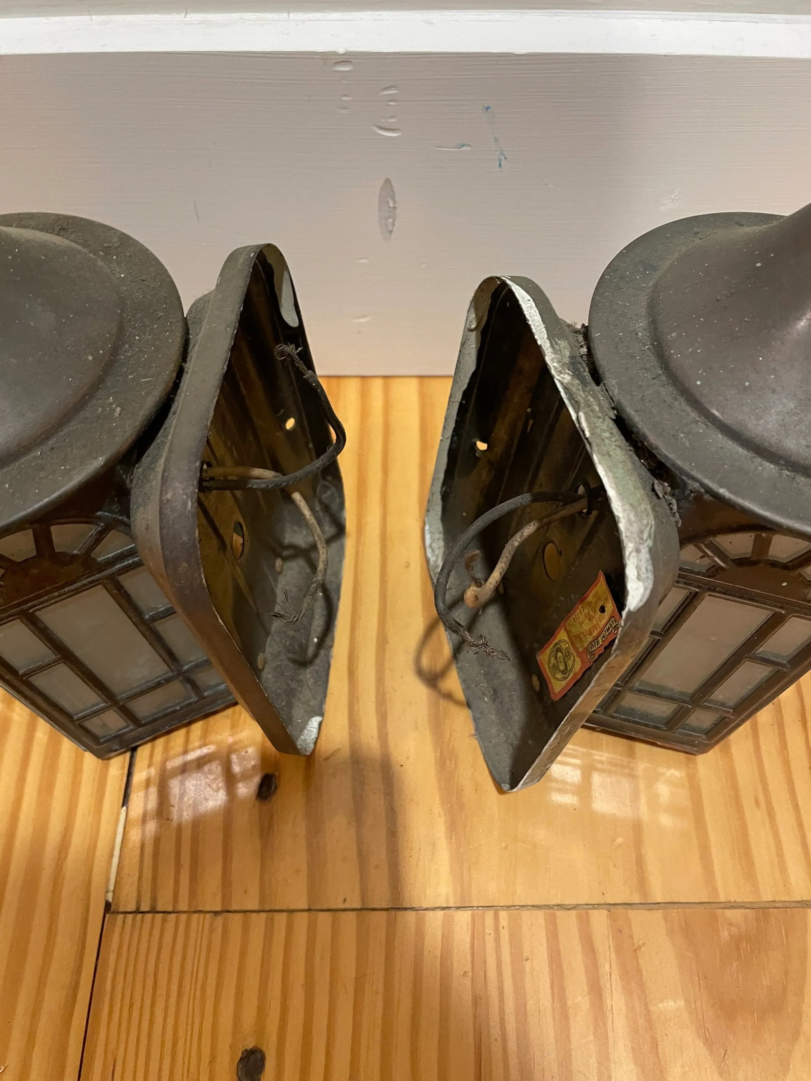 Vintage Copper Arts & Crafts Mission Sconces - a Pair - 9