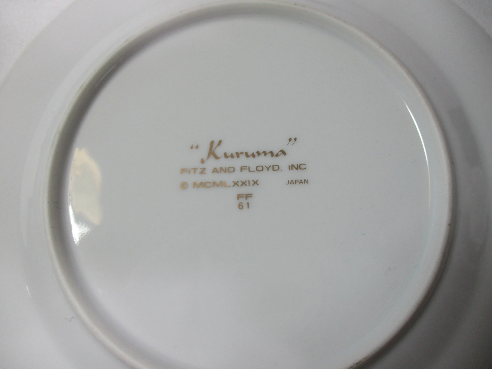 1970s Fitz and Floyd Kuruma Pattern Porcelain Dinnerware Service for Six- 30 Pieces - 8